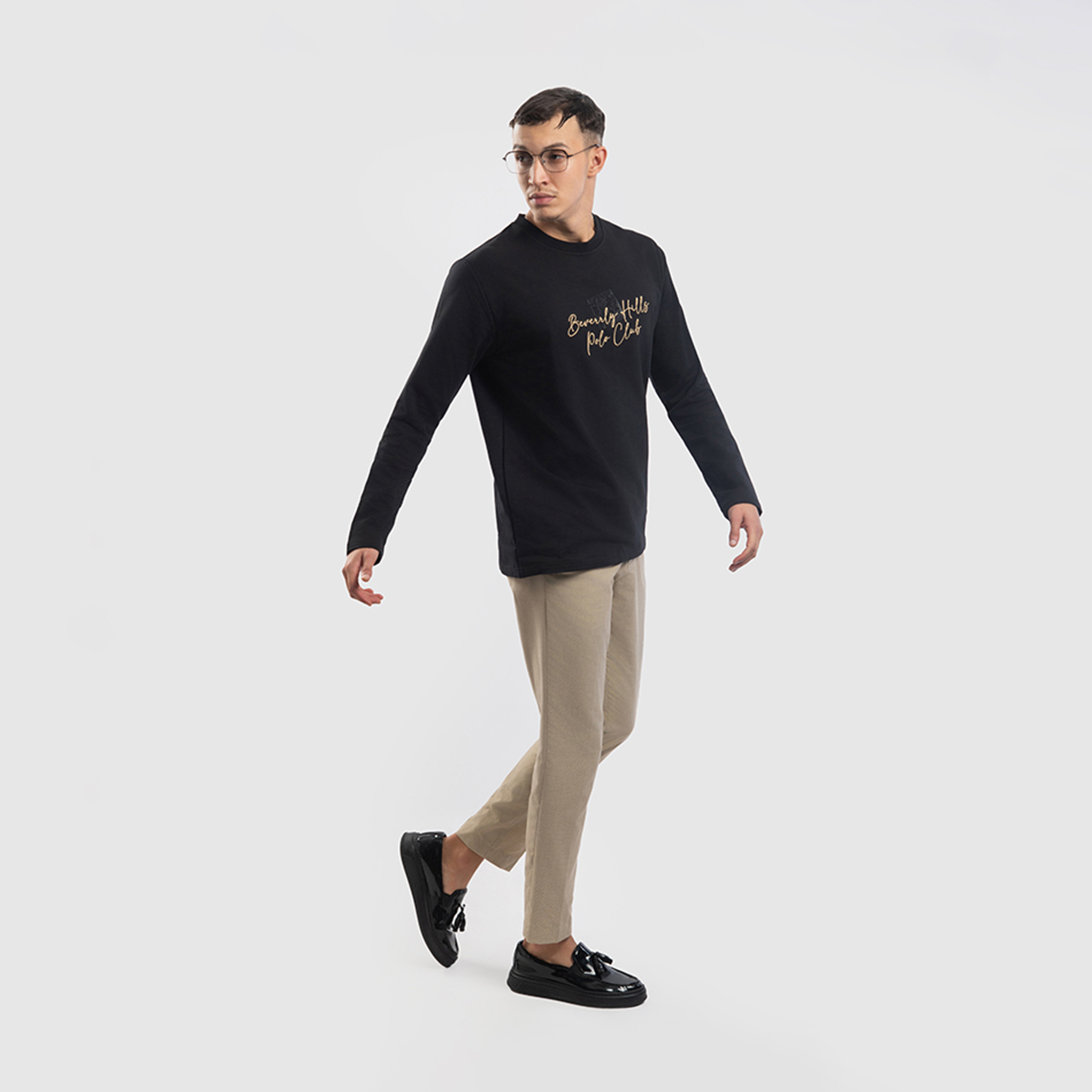 بيفرلي هيلز كلوب-  تي شيرت رجالي بأكمام طويلة وياقة دائرية وطبعة جرافيكية-men-clothing-tshirtsandpolos-tshirts-image-3