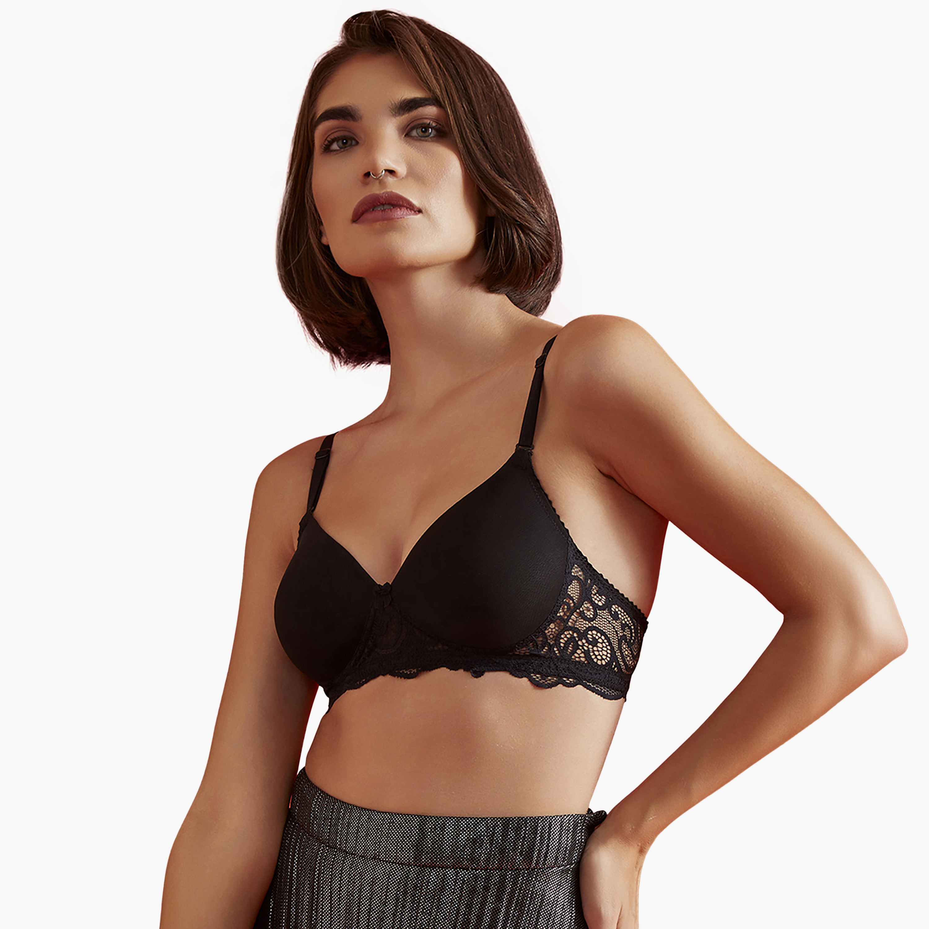 Clovia Lightly Padded Non-Wired Multiway Bridal Women's Bra in Black- Lace-women-clothing-lingerie-bras-image-2