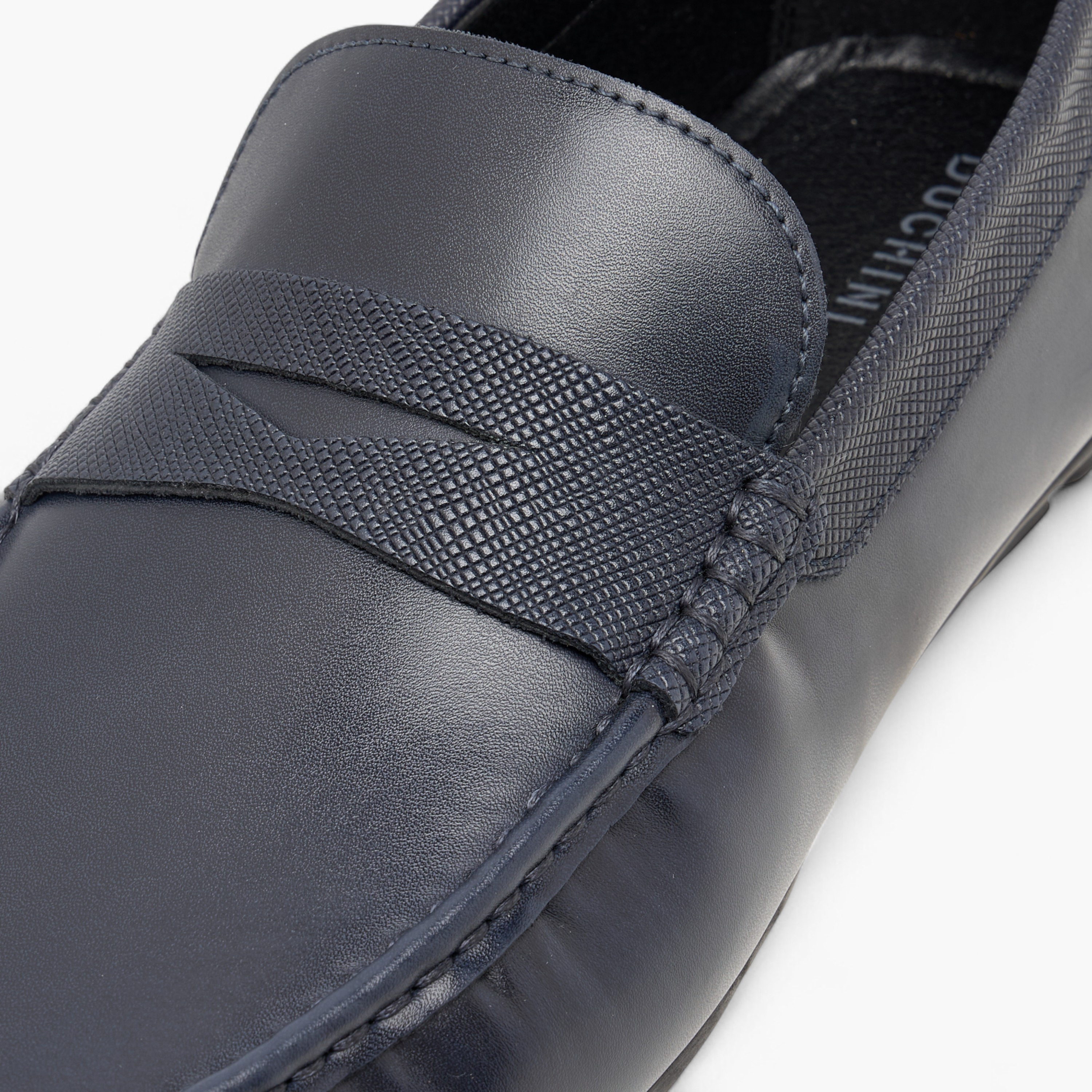 Duchini Men's Solid Slip-On Moccasins with Cut-Out Detail-men-shoes-loafersandmoccasins-image-4
