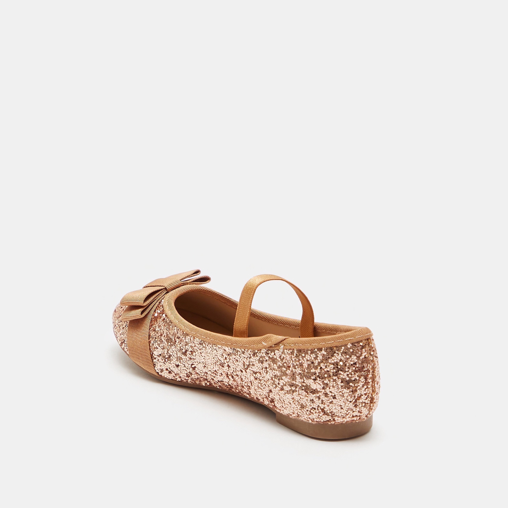 حذاء ماري جين بتفاصيل جليتر وحزام مطّاطي وزينة فيونكة-baby-girls-shoes-closedshoes-image-8