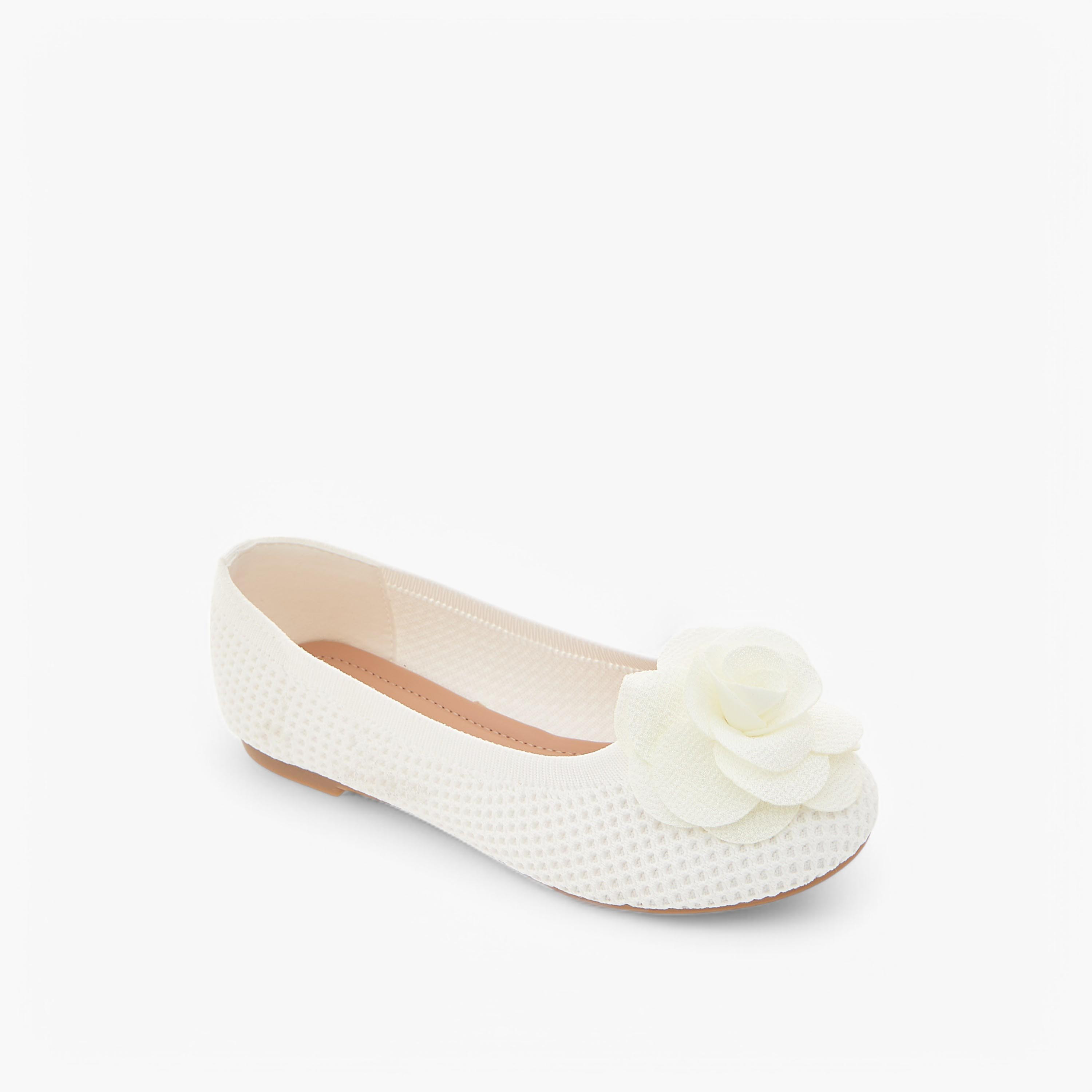 حذاء باليرينا سهل الارتداء بتفاصيل زهرية من فلورا بيلا-girls-shoes-ballerinas-image-2