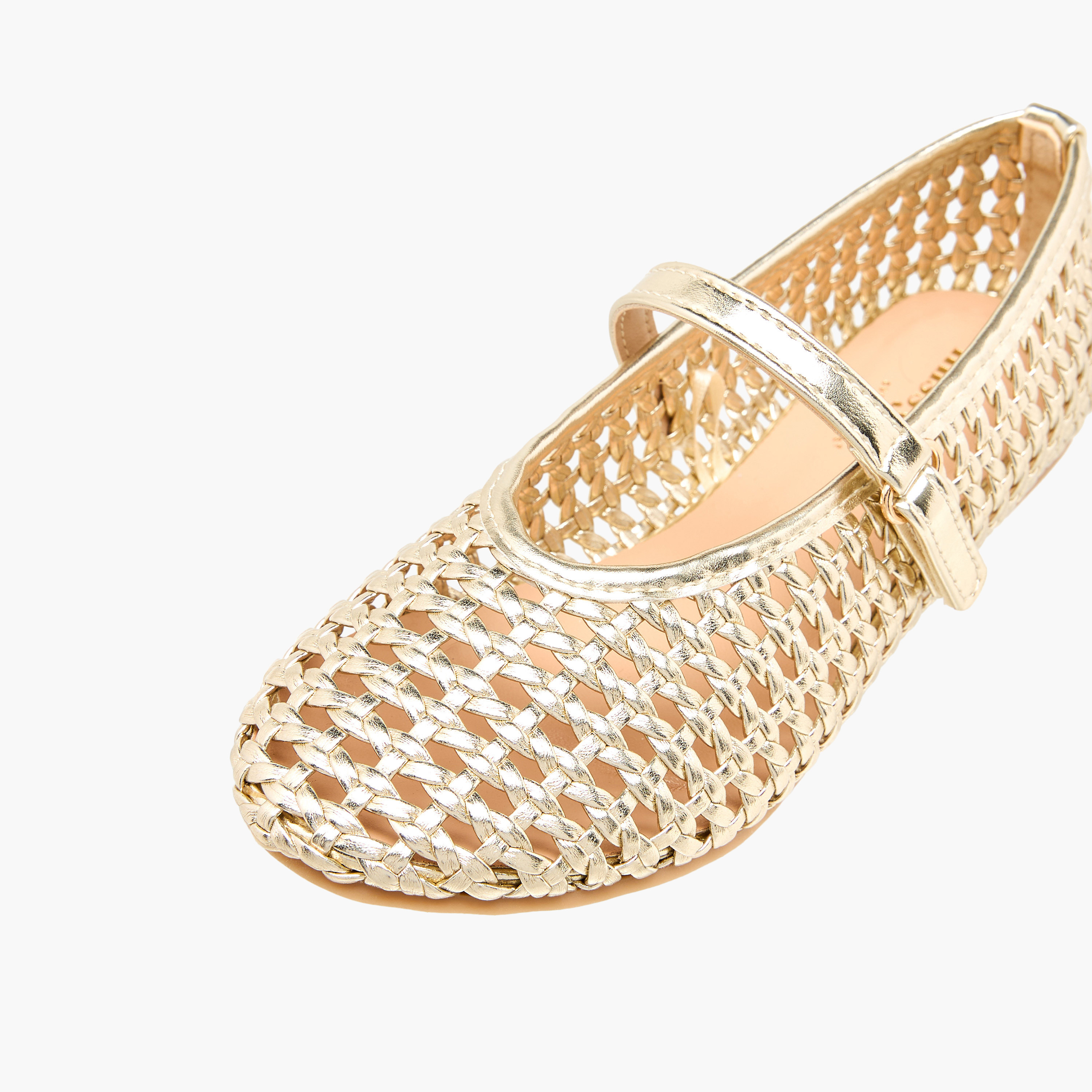 حذاء ماري جين بتفاصيل مفرغة للبنات من ليتل ميسي-girls-shoes-maryjanes-image-6