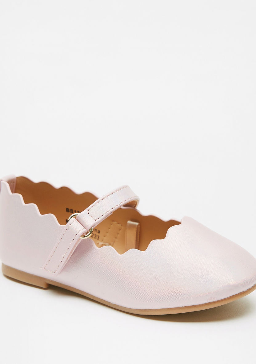 Textured Mary Jane Shoes with Scalloped Outline-Girl%27s Casual Shoes-image-1