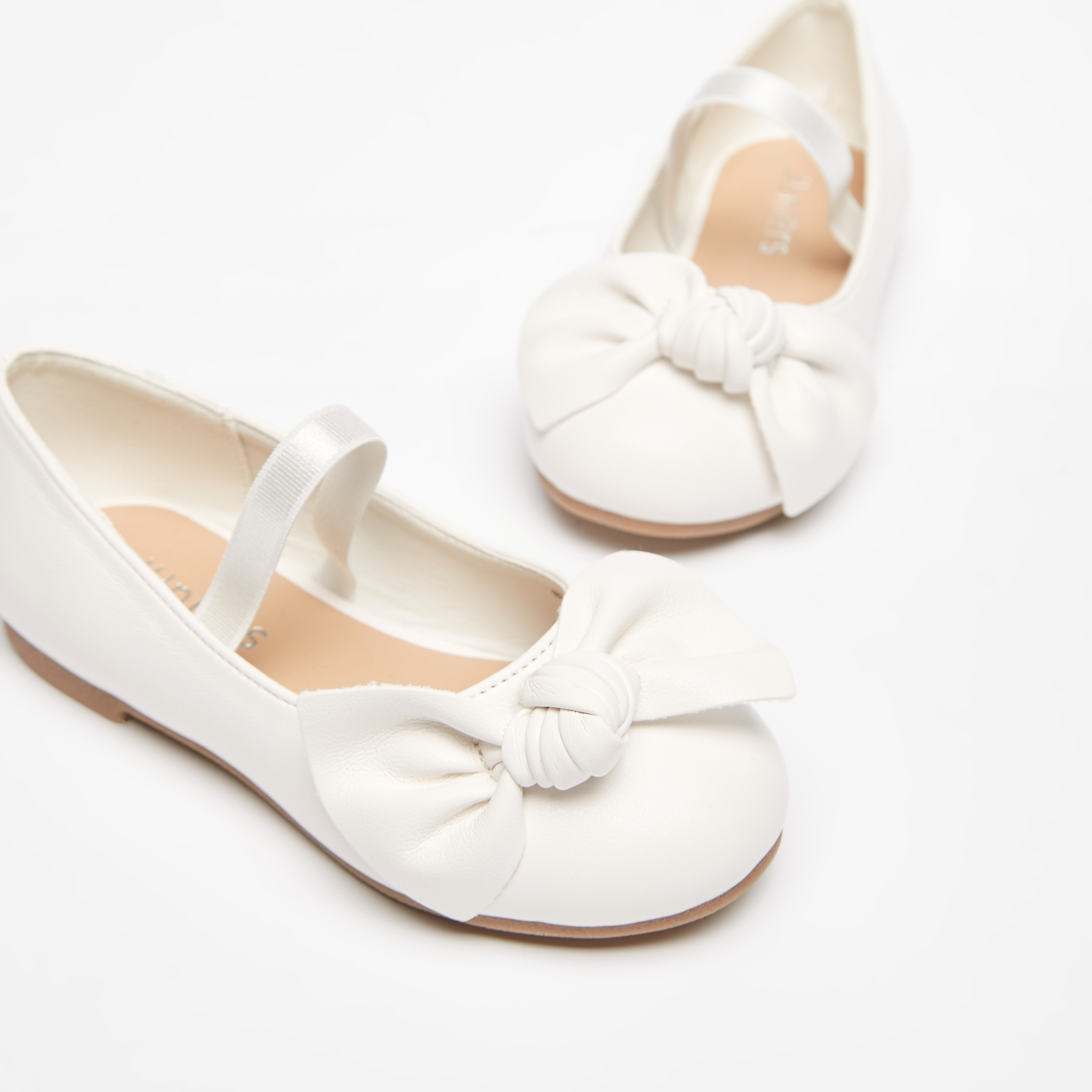 حذاء باليرينا بفيونكة مع حزام مطاطي من جونيورز-girls-shoes-schoolshoes-image-3