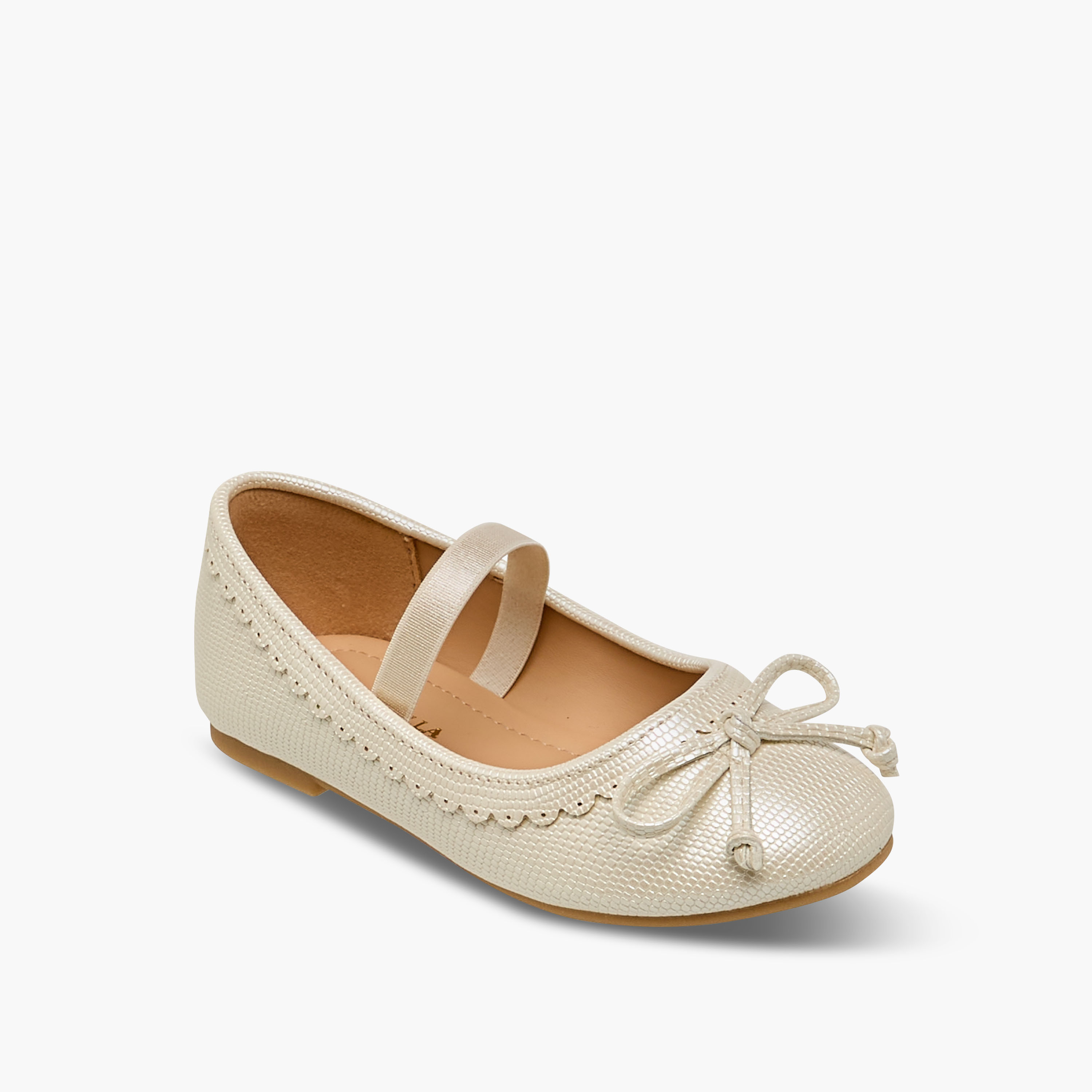 حذاء باليرينا بحزام مطاطي وتفاصيل صدفية للبنات من فلورا بيلا-girls-shoes-ballerinas-image-2