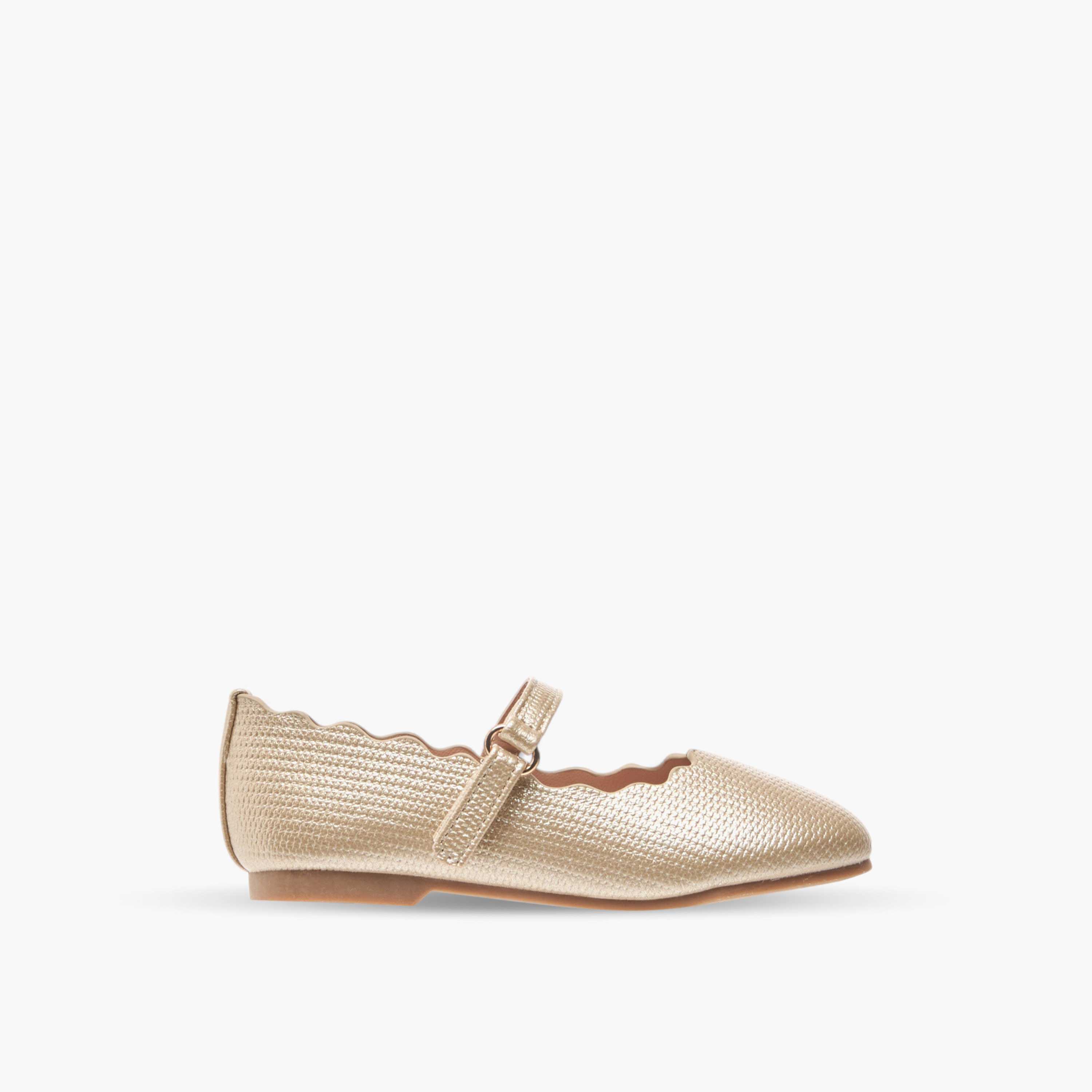 حذاء باليرينا بتفاصيل صدفية وشريط إغلاق من جونيورز-girls-shoes-maryjanes-image-3