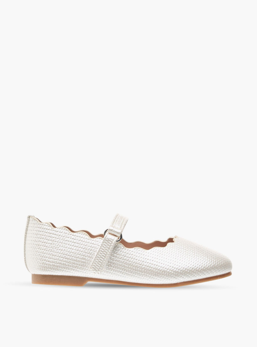 حذاء باليرينا بتفاصيل صدفية وشريط إغلاق من جونيورز-girls-shoes-maryjanes-image-3