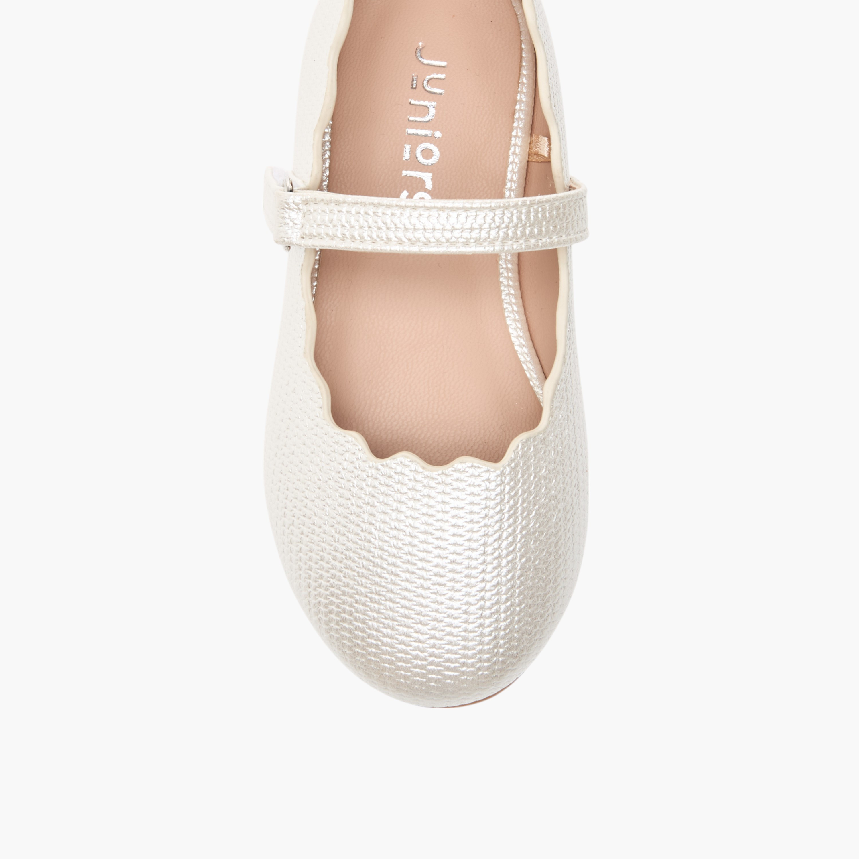 حذاء باليرينا بتفاصيل صدفية وشريط إغلاق من جونيورز-girls-shoes-maryjanes-image-4