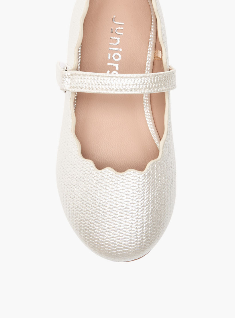 حذاء باليرينا بتفاصيل صدفية وشريط إغلاق من جونيورز-girls-shoes-maryjanes-image-4