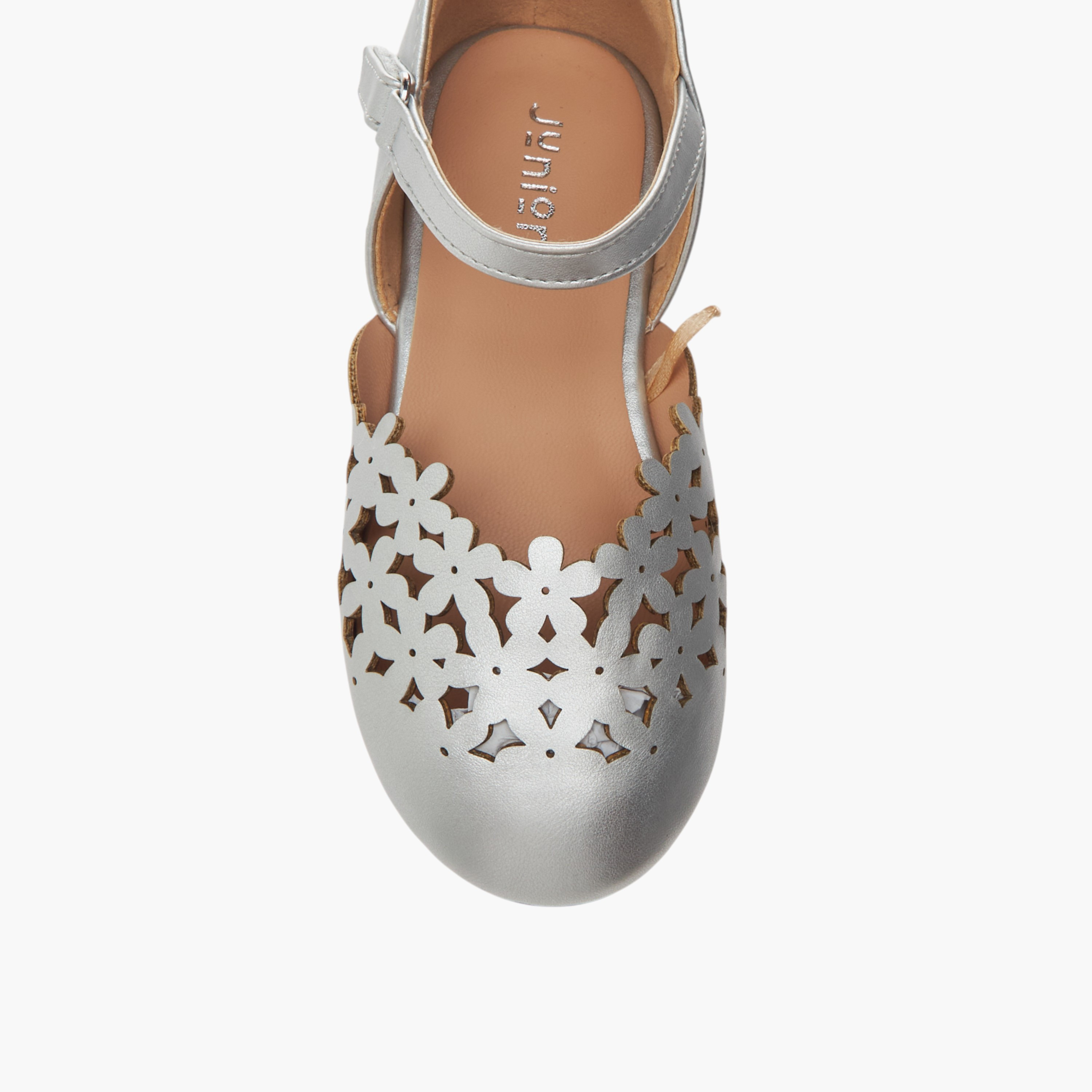 حذاء باليرينا بتفاصيل مفرغة وشريط إغلاق لاصق من جونيورز-girls-shoes-ballerinas-image-4