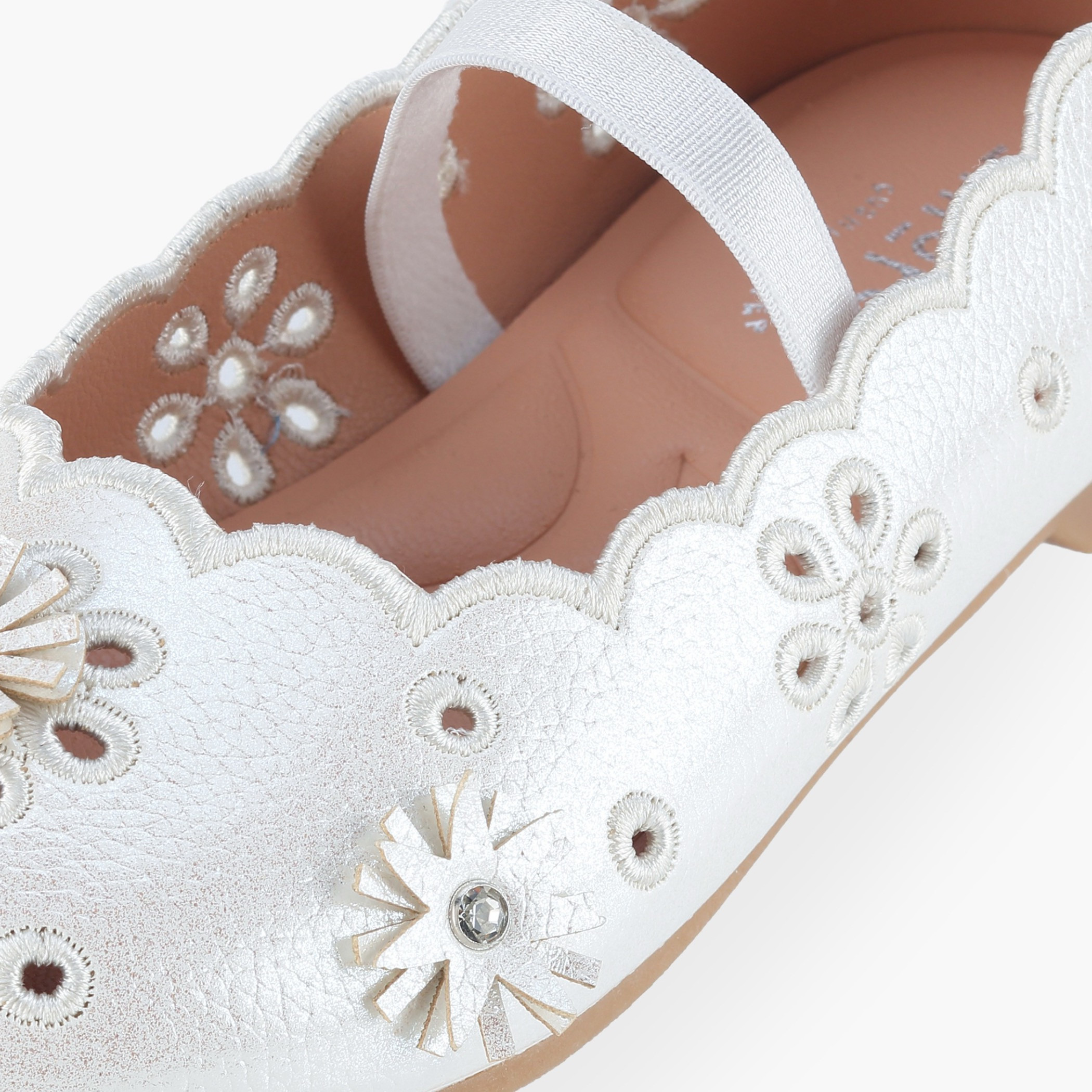 حذاء باليرينا بتزيينات أزهار للفتيات من جونيورز-girls-shoes-ballerinas-image-6