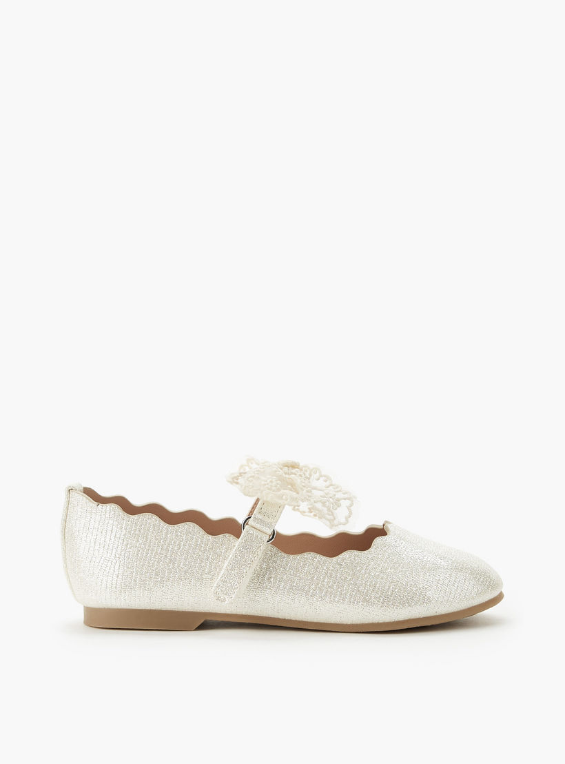 حذاء باليرينا بفيونكة دانتيل للبنات من جونيورز-girls-shoes-ballerinas-image-3