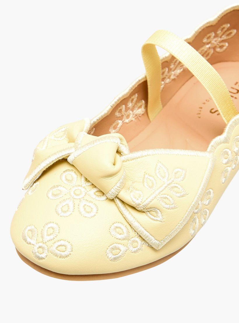 حذاء باليرينا مطرز بفيونكة للبنات من جونيورز-girls-shoes-ballerinas-image-6