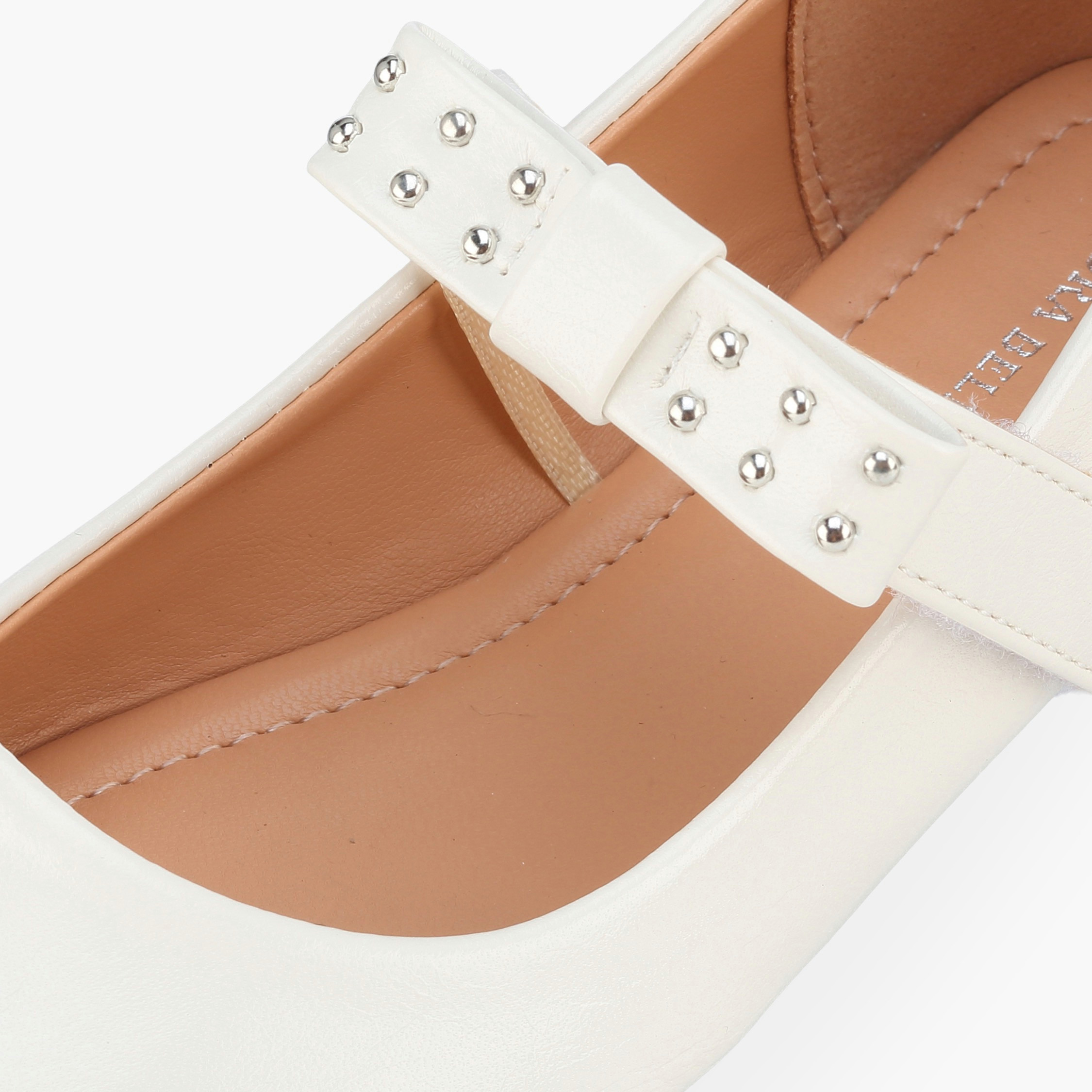 حذاء ماري جين بشريط إغلاق لاصق للبنات من فلورا بيلا-girls-shoes-maryjanes-image-12