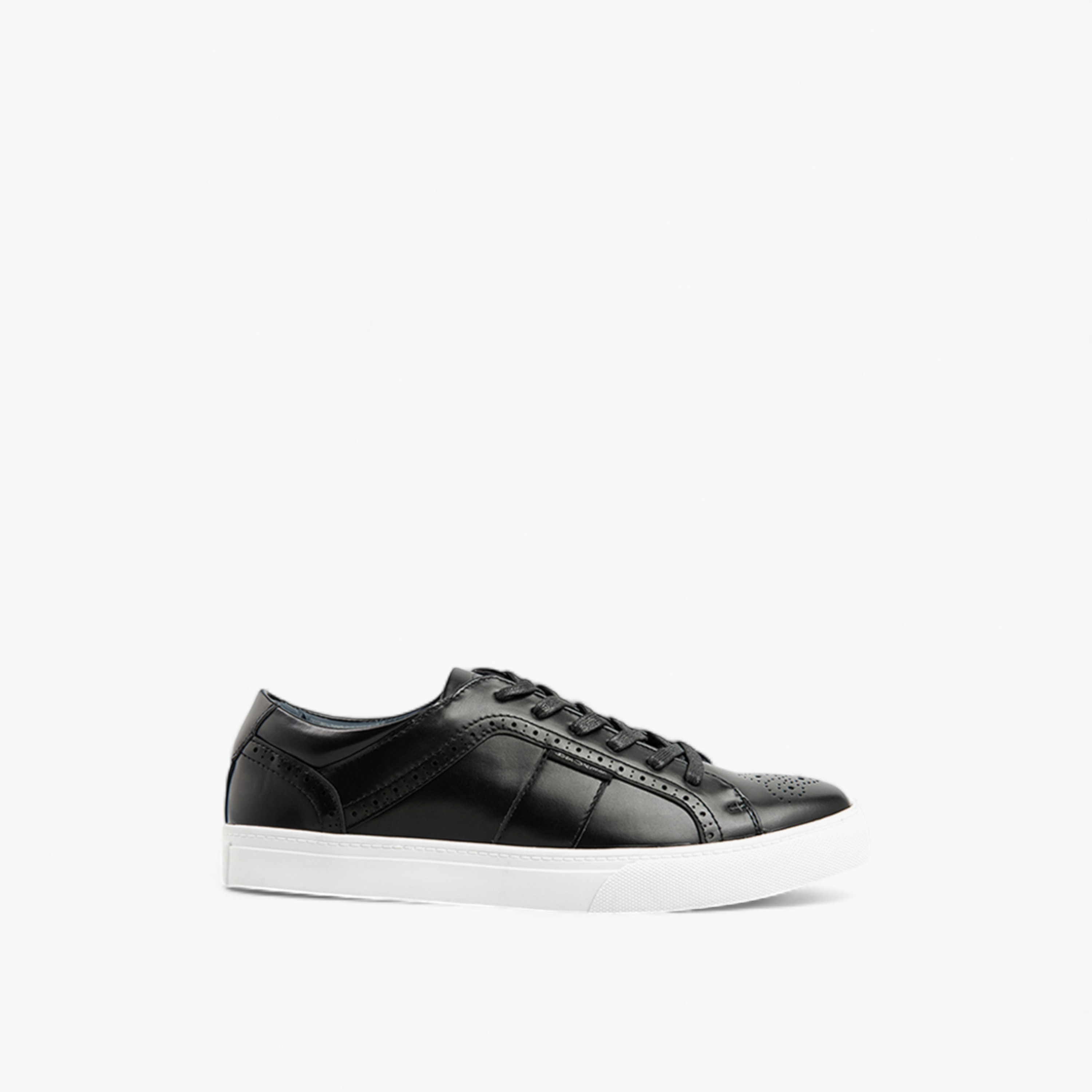 Ben Sherman Lace-Up Low Ankle Men Sneakers | BS15502-men-shoes-sneakers-image-1