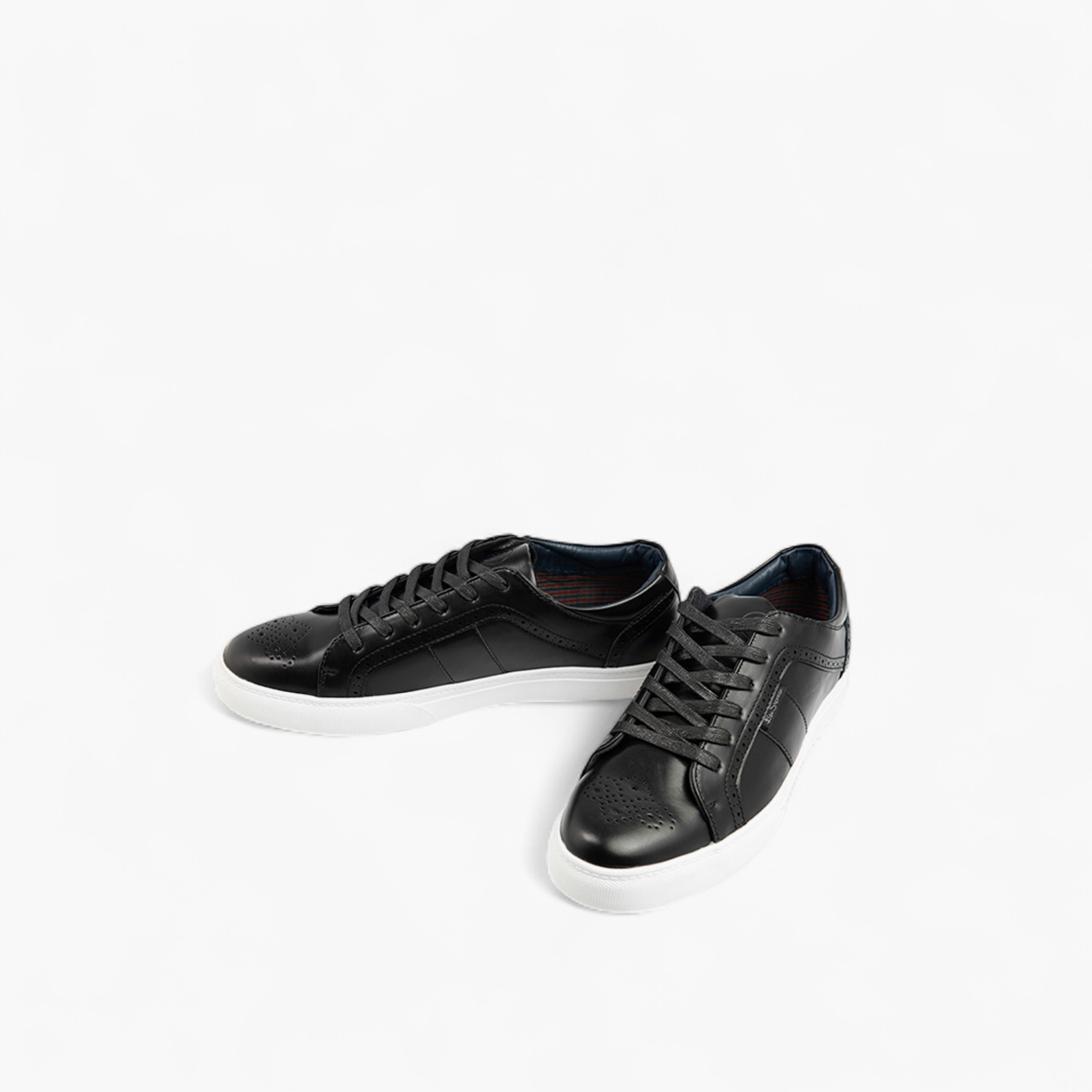 Ben Sherman Lace-Up Low Ankle Men Sneakers | BS15502-men-shoes-sneakers-image-2