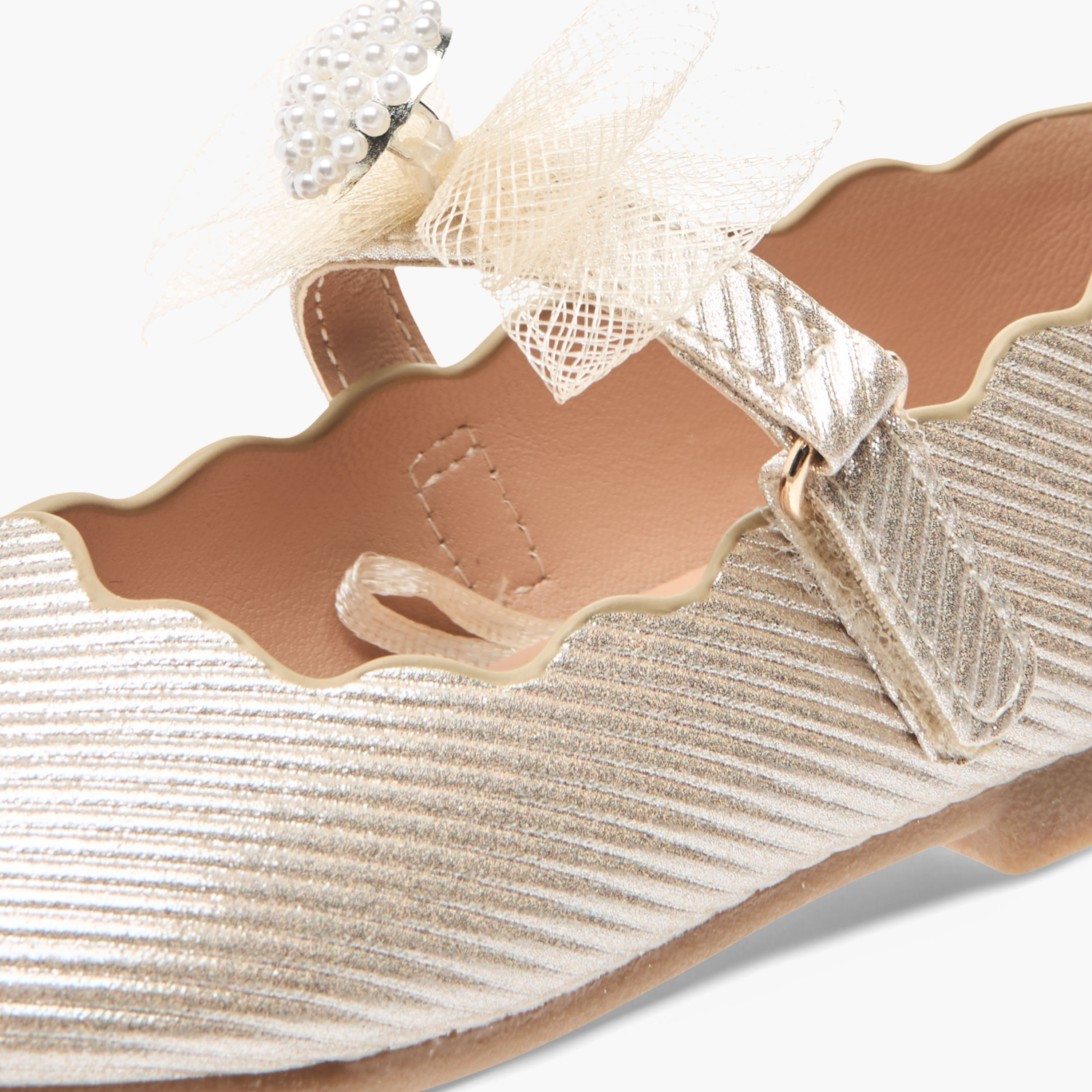 حذاء باليرينا بزينة فيونكة مع شريط إغلاق من جونيورز-girls-shoes-ballerinas-image-6
