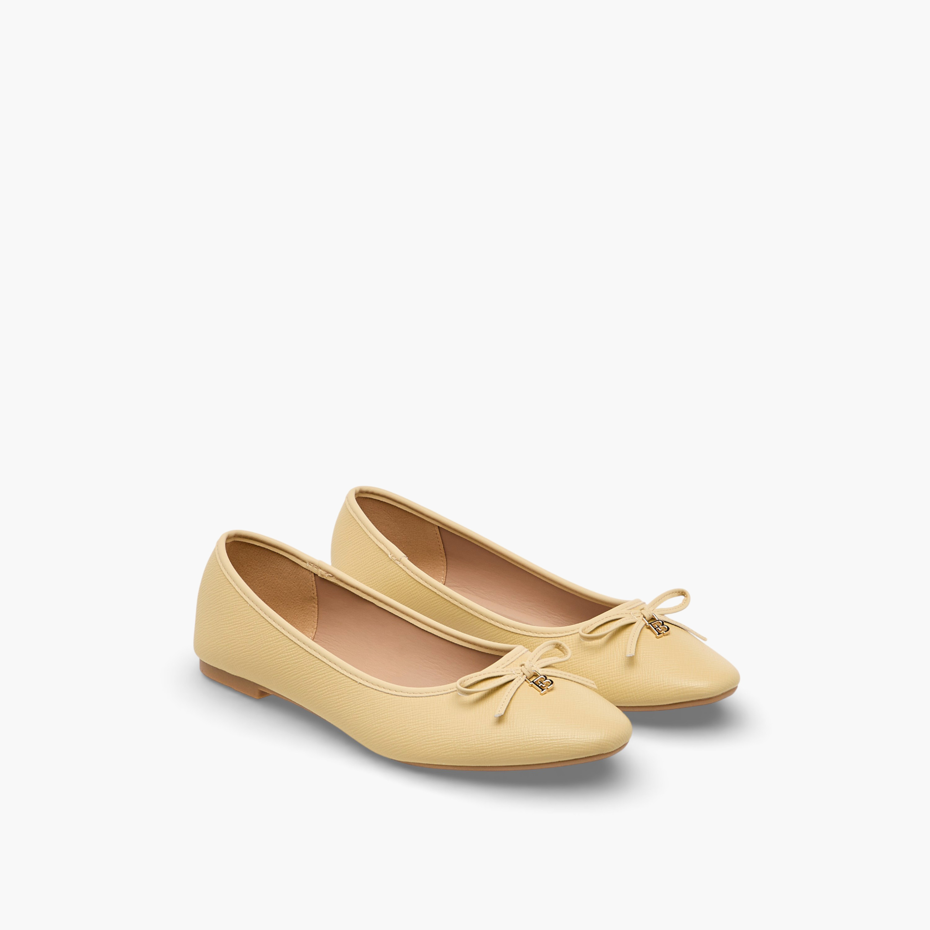 حذاء باليرينا بفيونكة للنساء من فلورا بيلا-women-shoes-flats-ballerinas-image-1