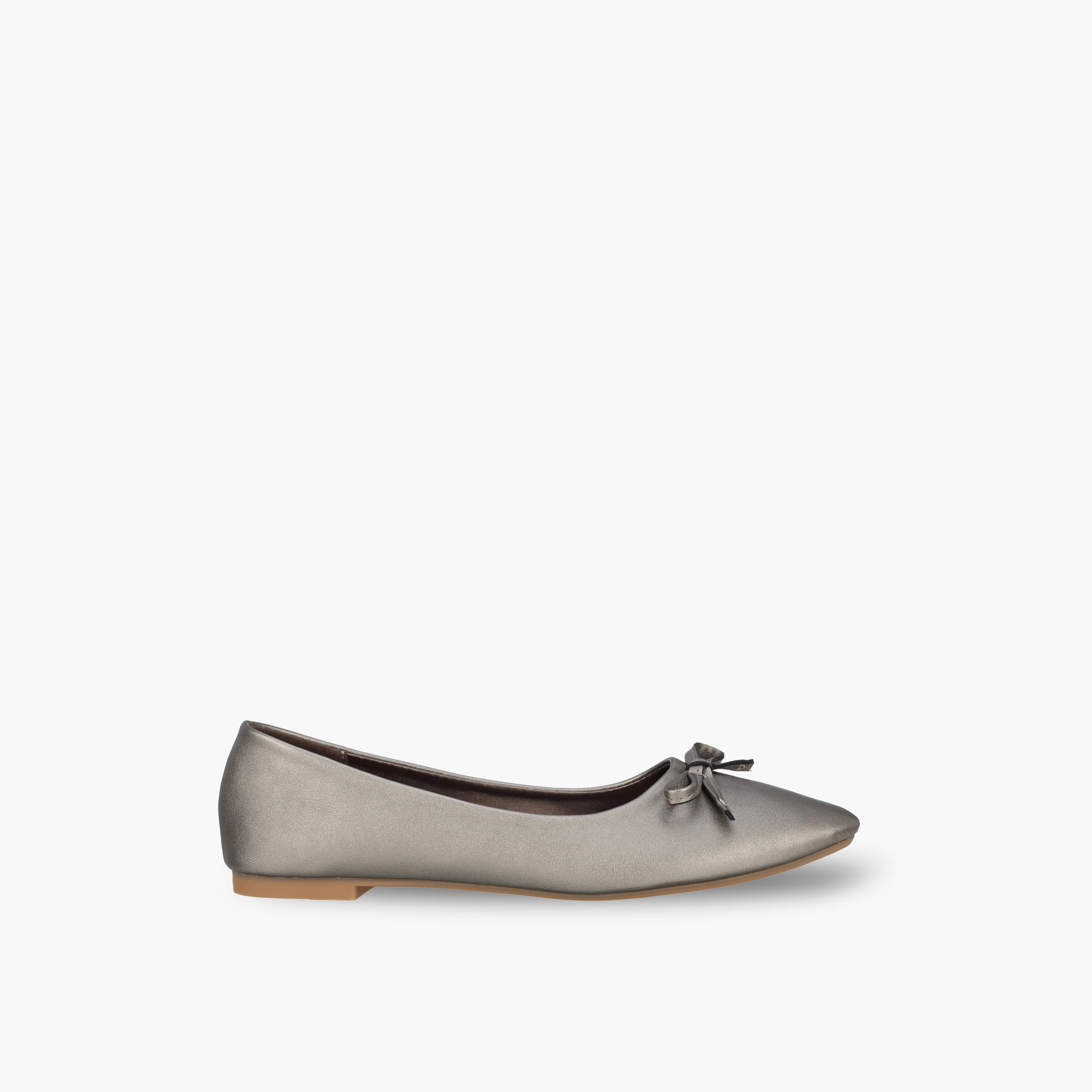 حذاء باليرينا نسائي بتفاصيل فيونكة من فلورا بيلا-women-shoes-flats-ballerinas-image-3