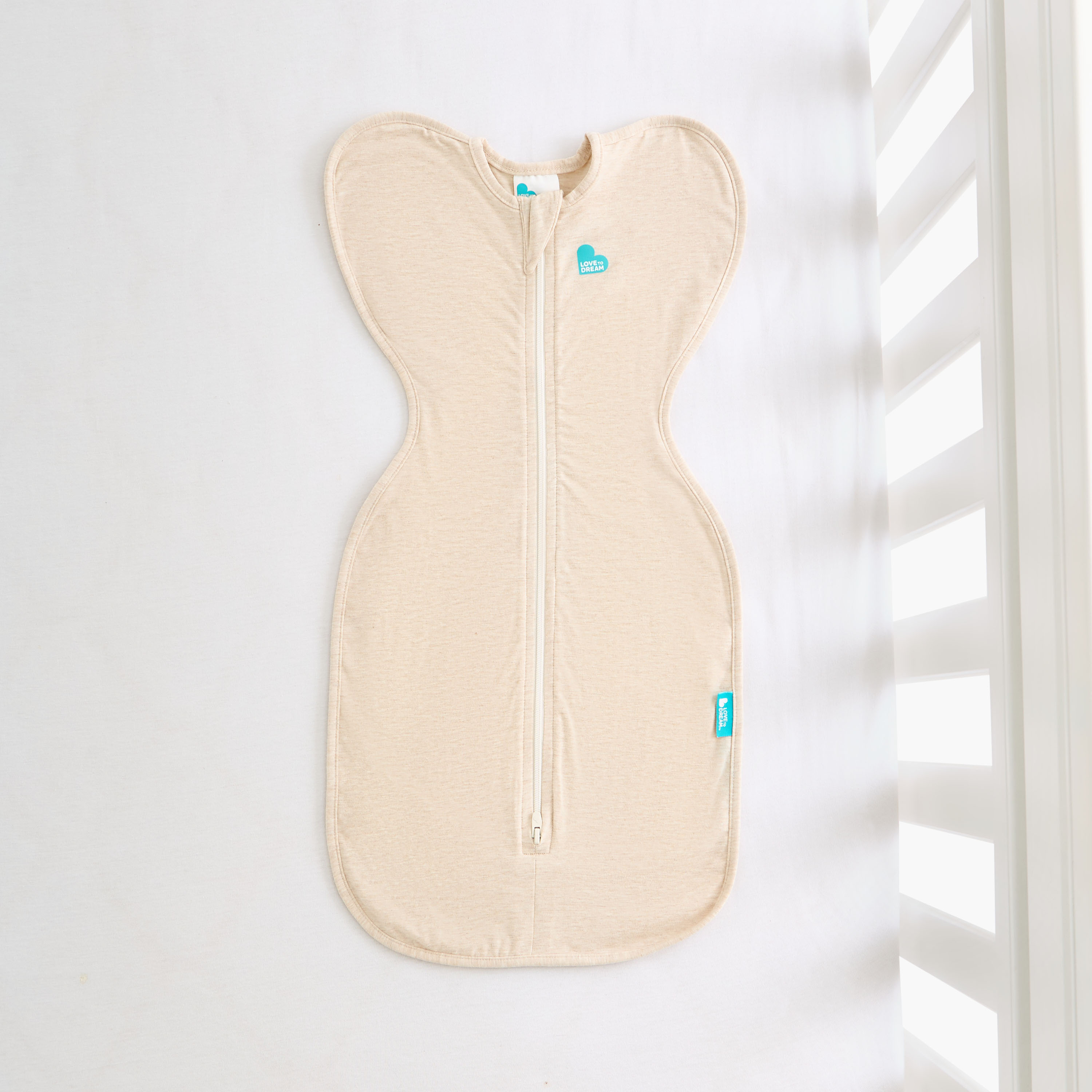 قماط أطفال بسحاب إغلاق من لوف تو دريم-baby-nursery-blanketsandswaddles-swaddlesandsleepingbags-image-1