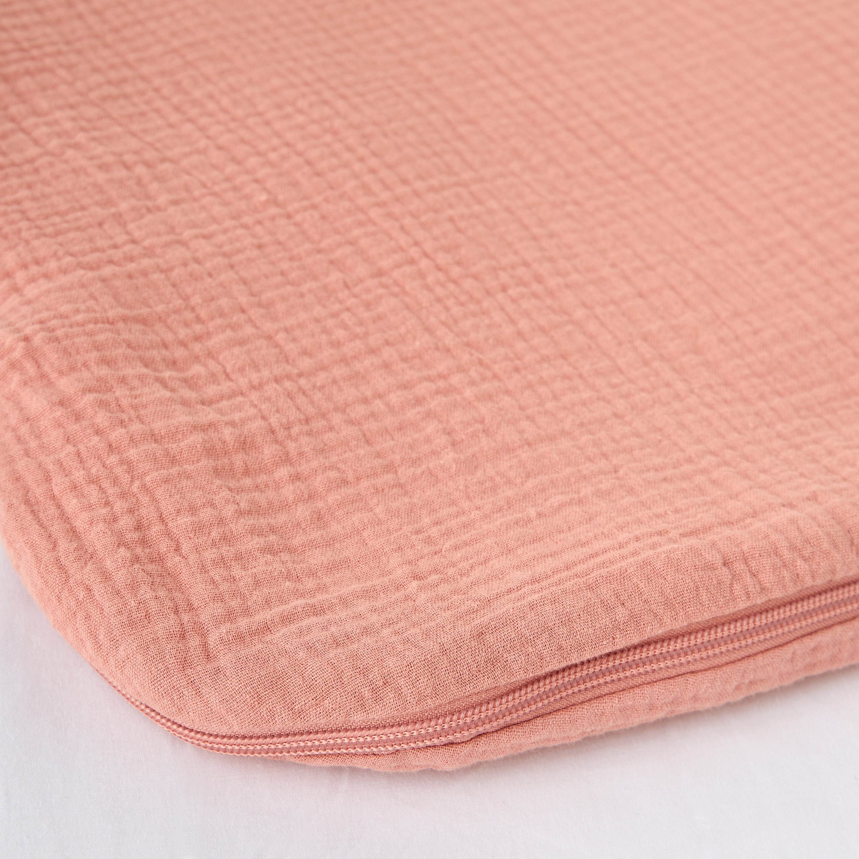 Giggles Textured Muslin Sleeping Bag - 44x70 cm-baby-nursery-blanketsandswaddles-swaddlesandsleepingbags-image-7