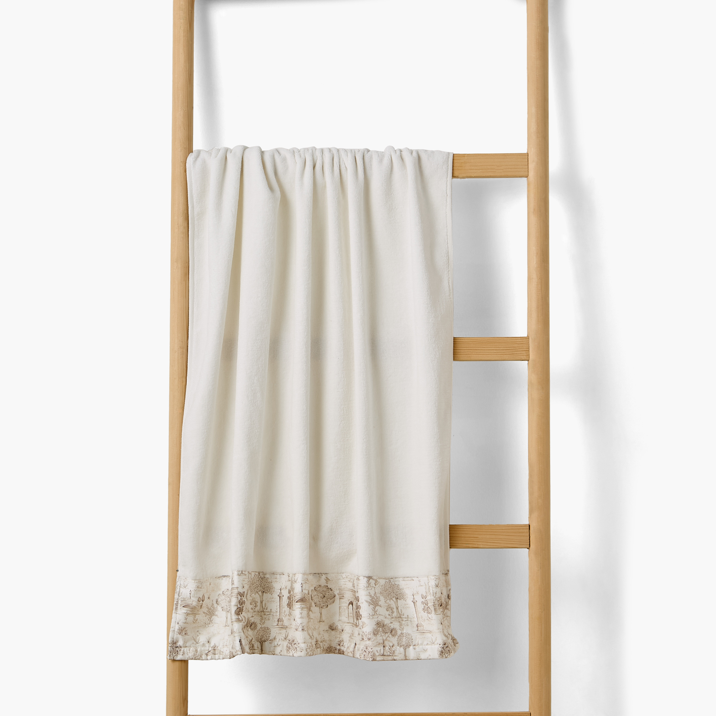 منشفة استحمام قطن من جيجلز-baby-bathandcare-towels-image-1