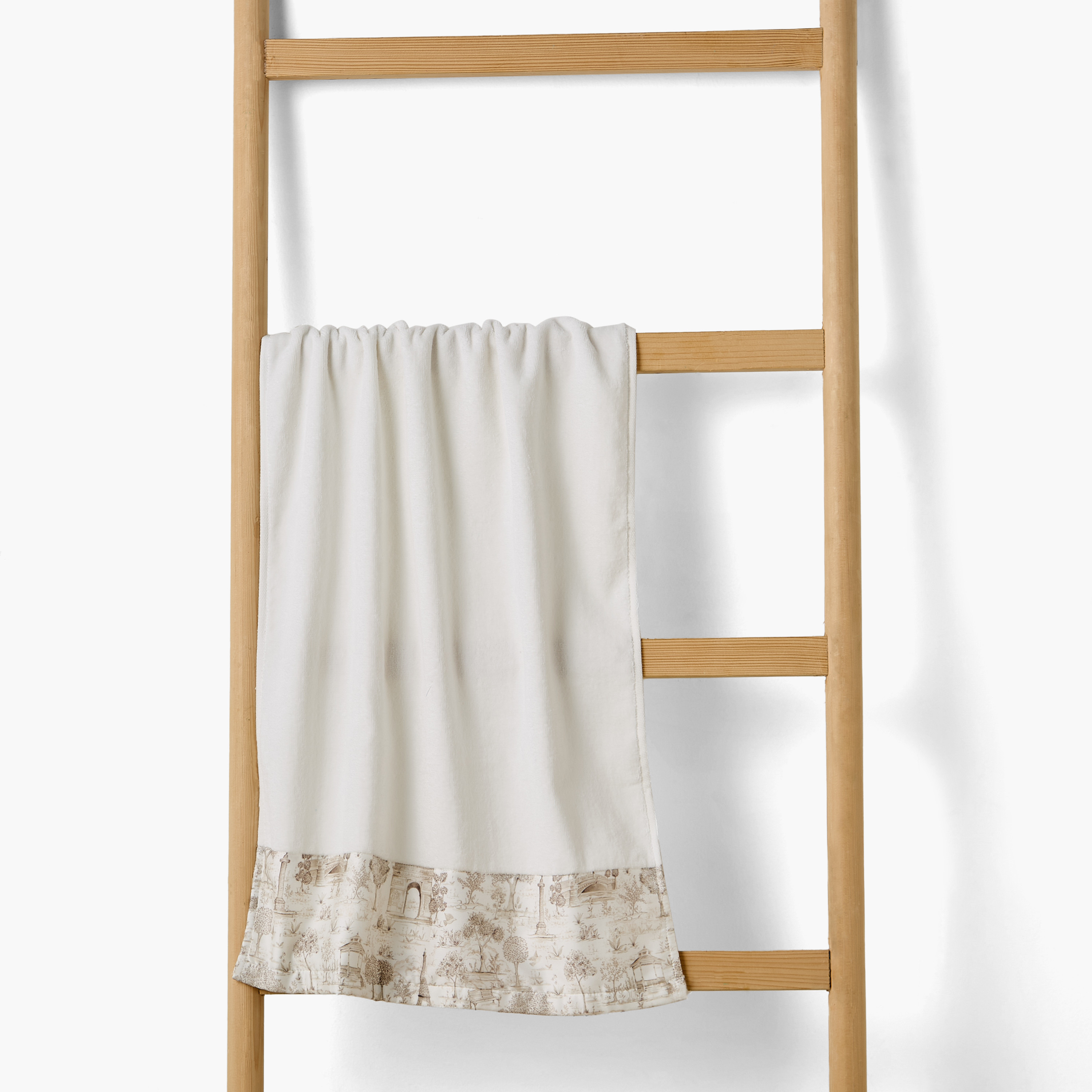 منشفة حمام قطن من جيجلز-baby-bathandcare-towels-image-1