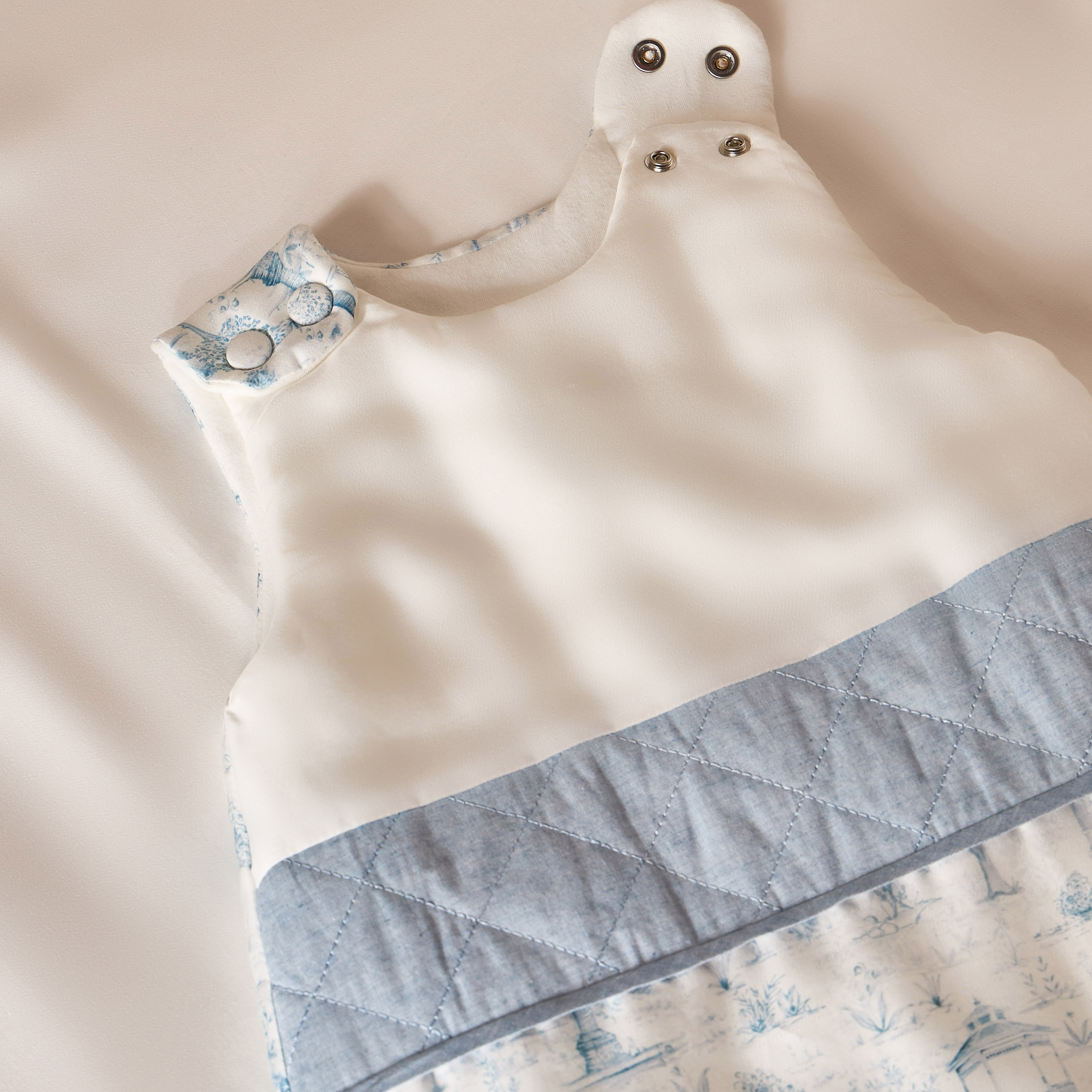 كيس نوم من التنسل بطبعات من جيجلز-baby-nursery-blanketsandswaddles-swaddlesandsleepingbags-image-5