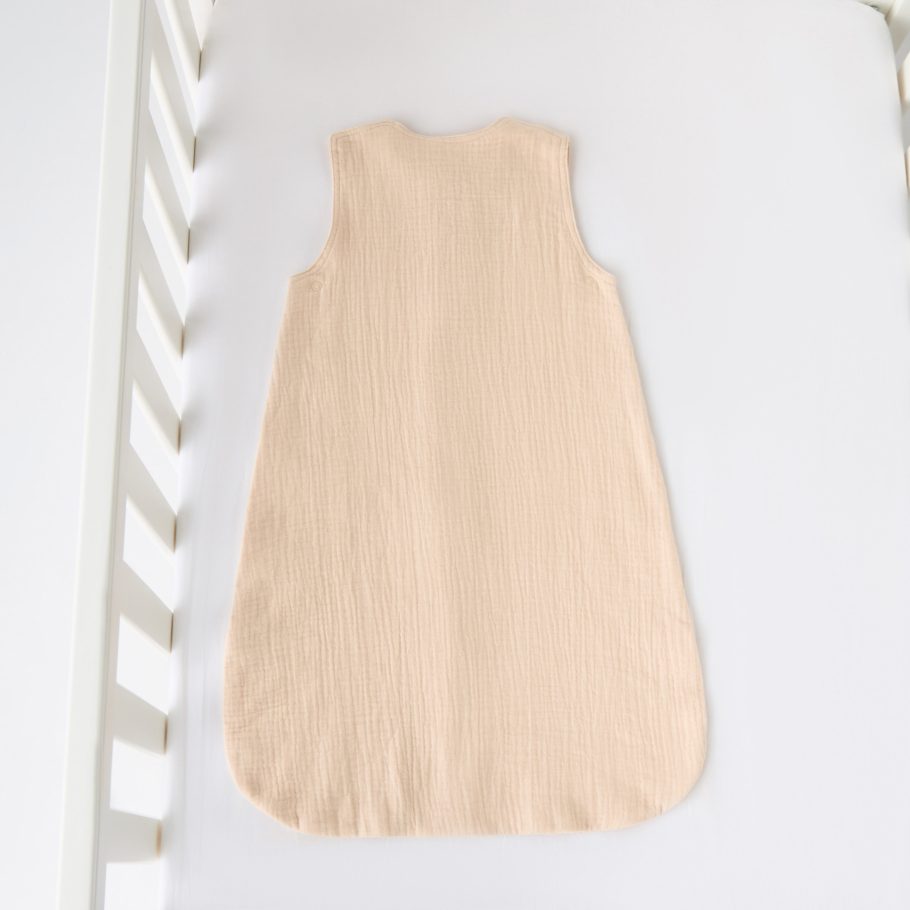 Giggles Textured Muslin Sleeping Bag - 70 cm-baby-nursery-blanketsandswaddles-swaddlesandsleepingbags-image-3