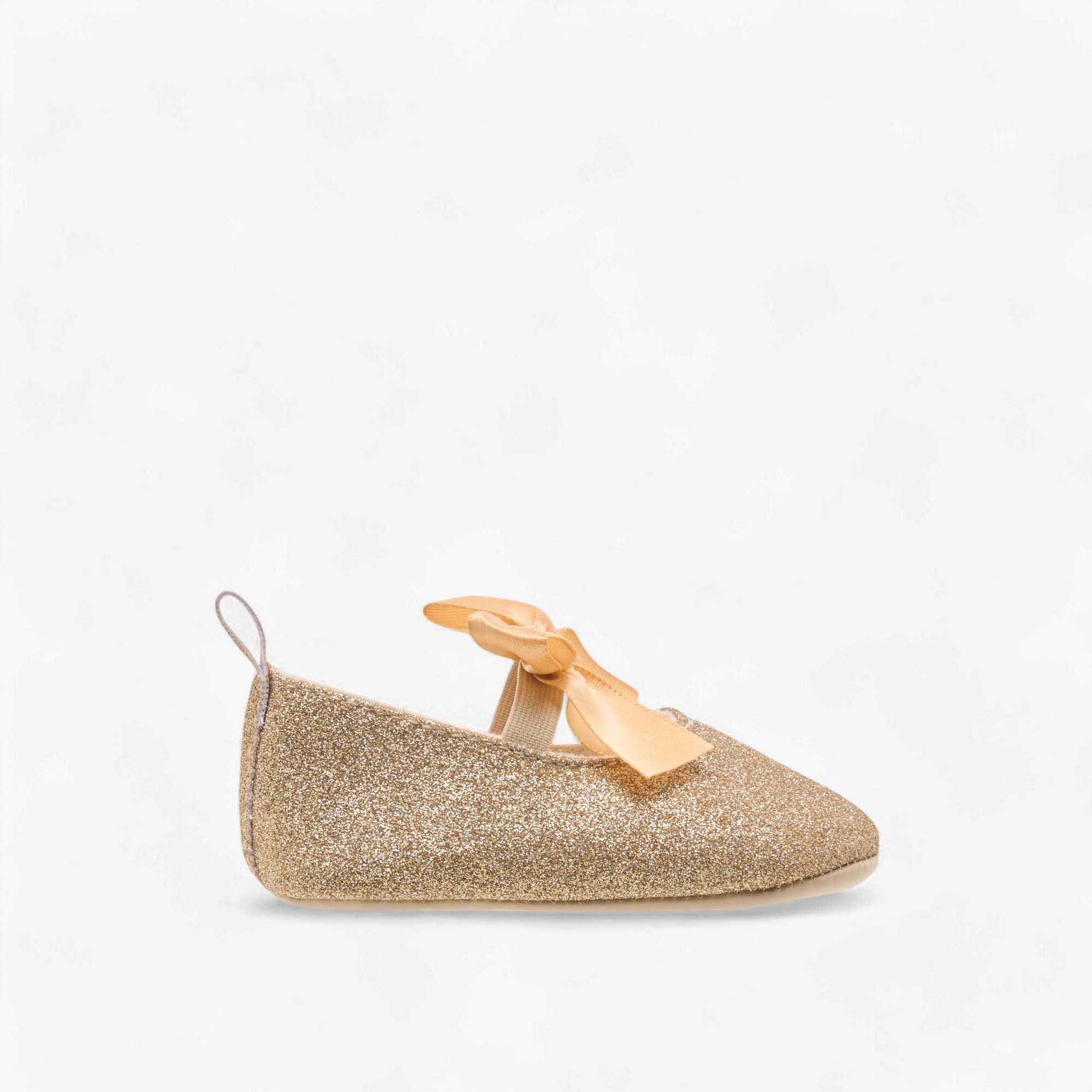 بوت مزين بفيونكة وحزام مطّاطي من جيجلز-baby-girls-shoes-closedshoes-image-3