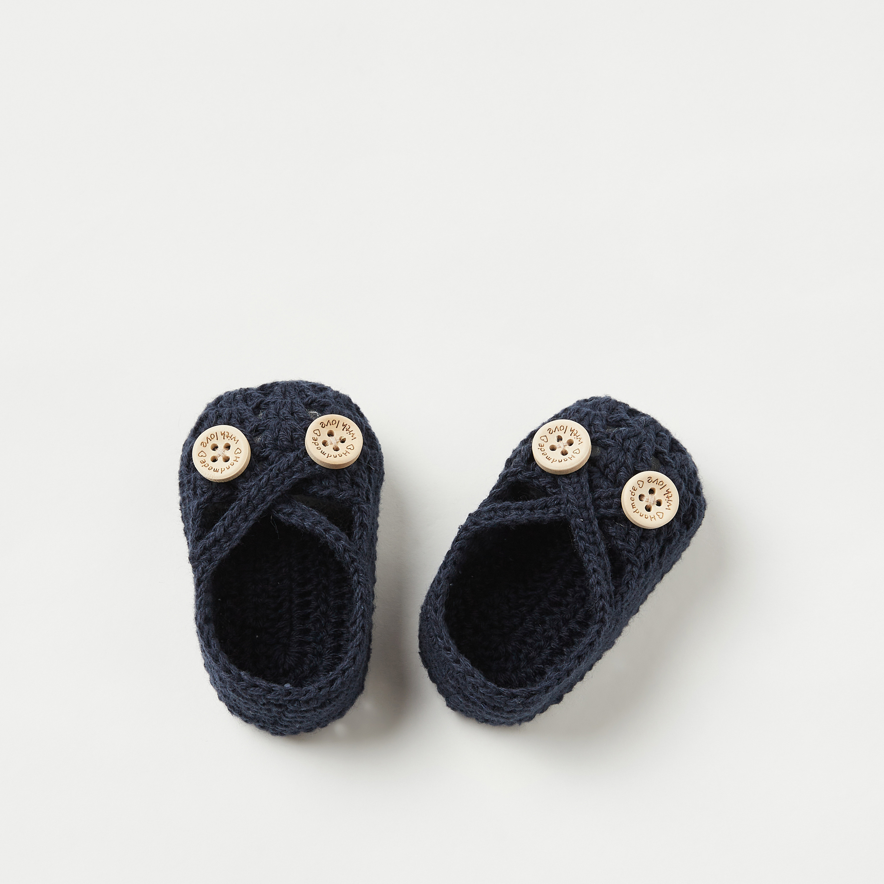 بوت بتزيينات أزرار من جيجلز-baby-boys-shoes-booties-image-1