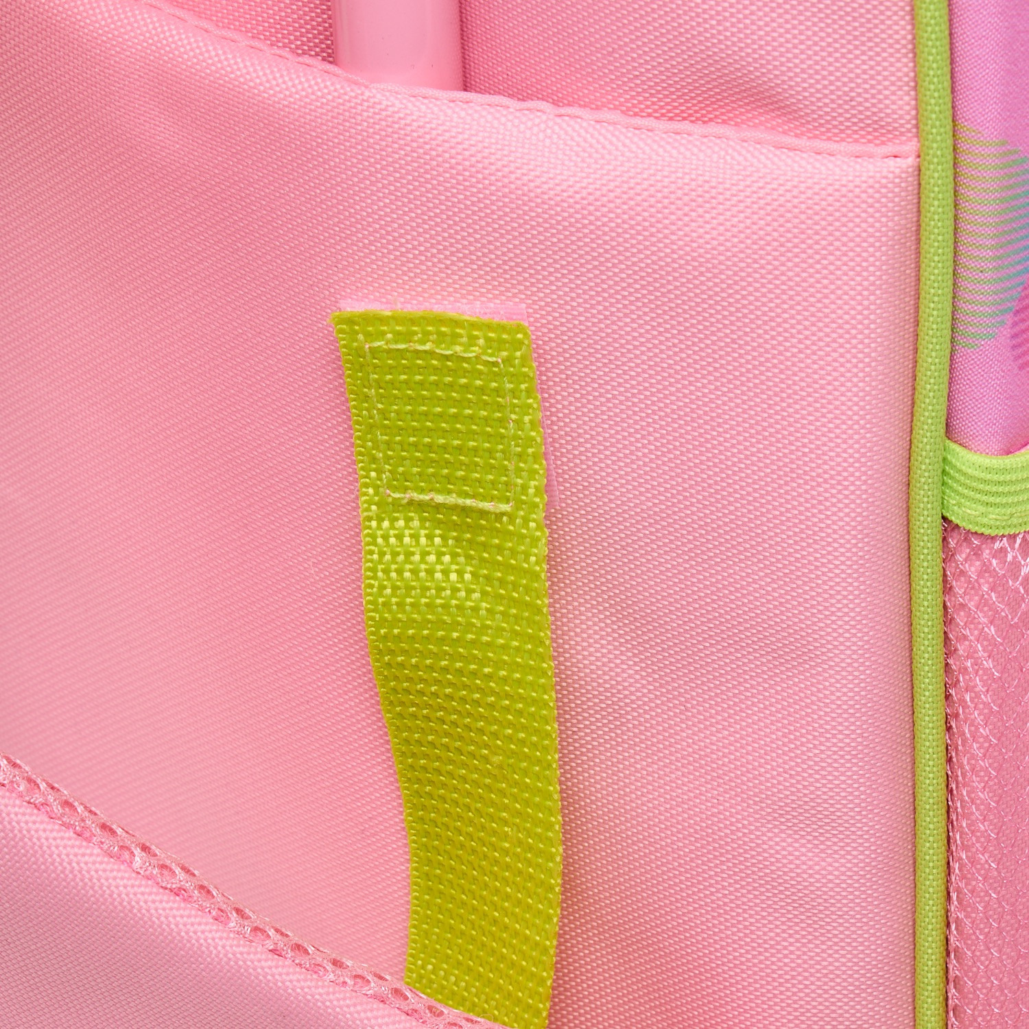 طقم شنطة ترولي مدرسية 3 قطع بطبعات للبنات بعمر 13 سنة فما فوق مع مقلمة-school-bagsandbackpacks-trolleybags-image-11