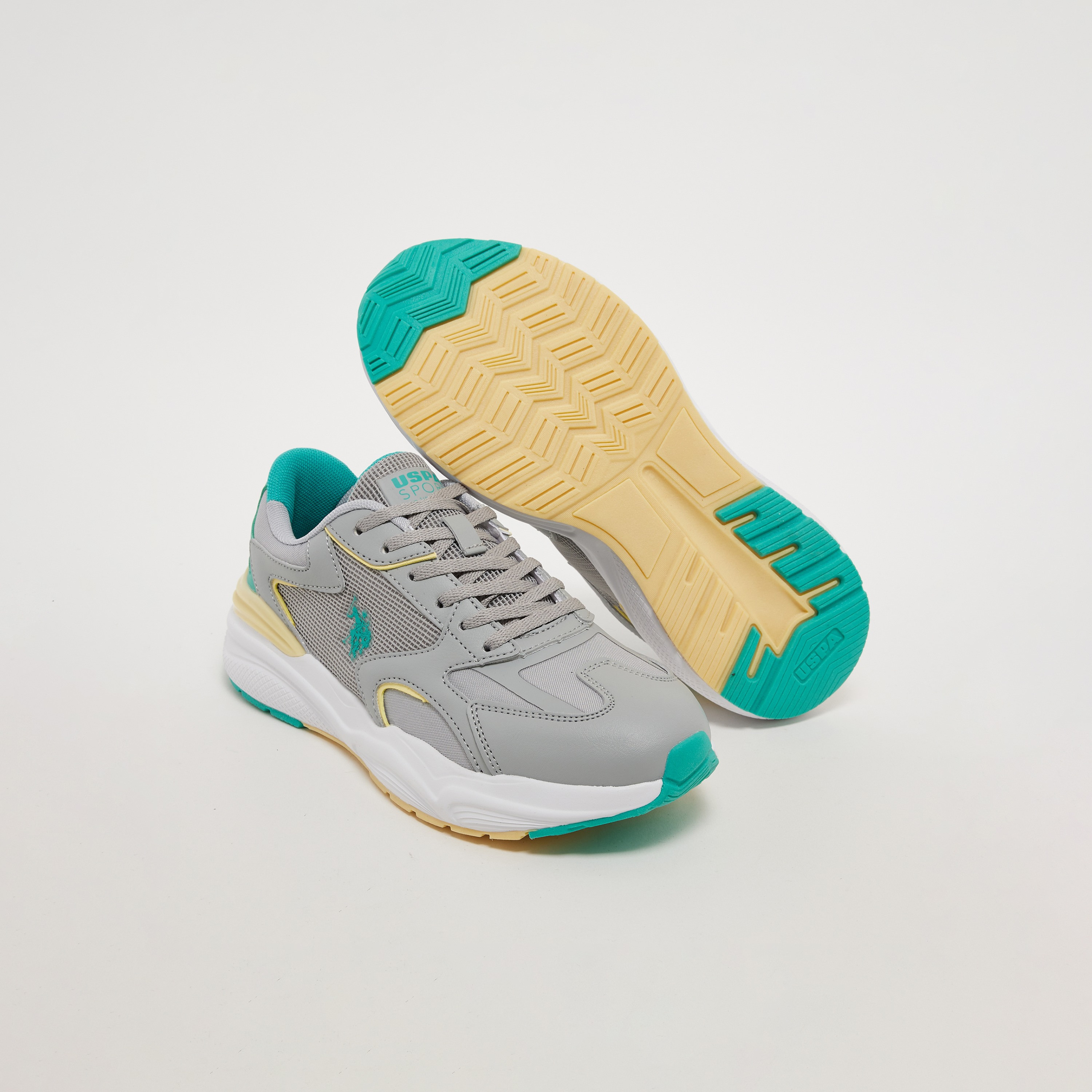 حذاء رياضي برباط علوي منخفض للجنسين باتركاب يو. اس. بولو  اسسن-women-shoes-sneakers-image-8