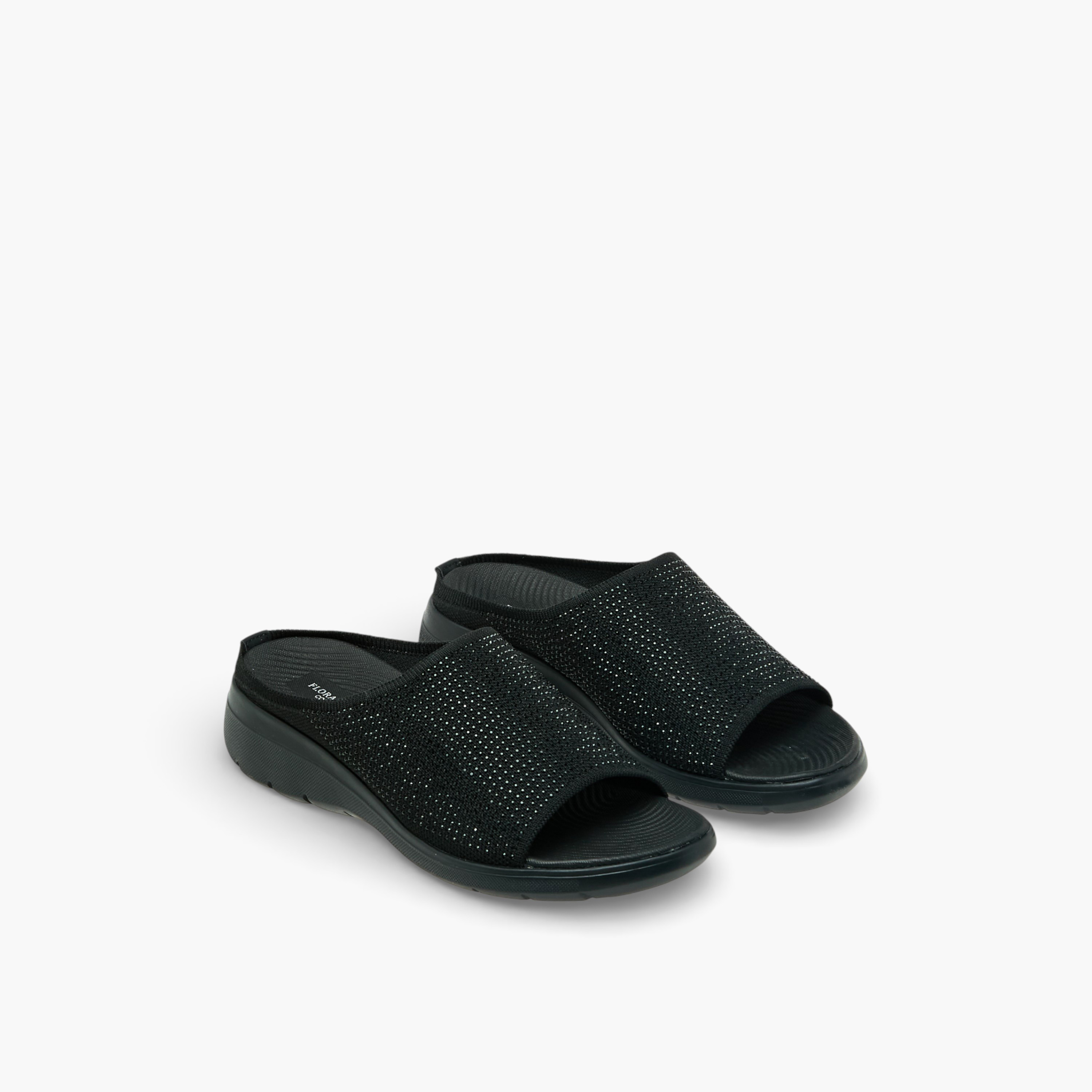 صندل مزين سهل الارتداء للنساء من فلورا بيلا-women-shoes-flats-sandals-image-1