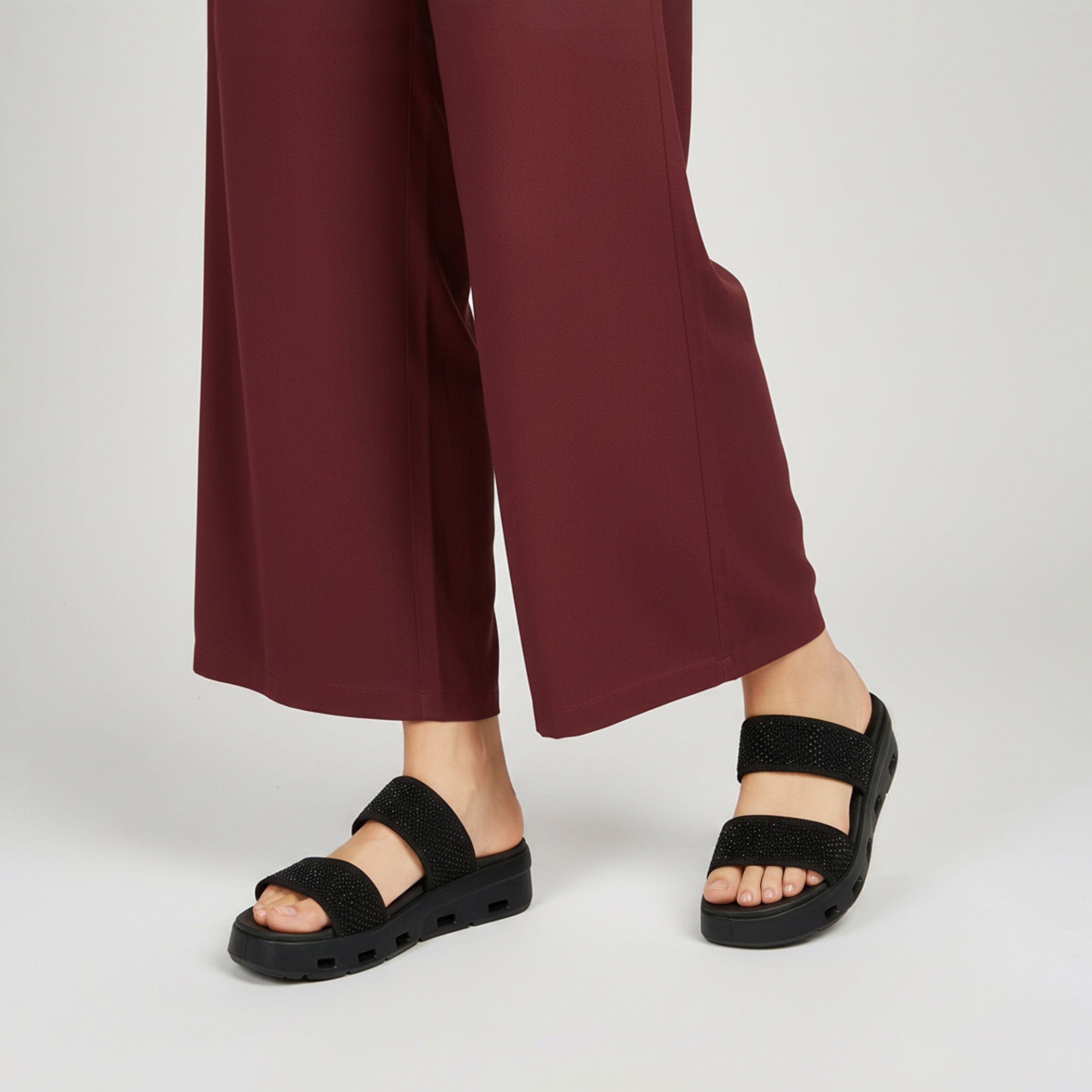 Le Confort Women Embellished Flyknit Sandals-women-shoes-sandals-heeled-image-2