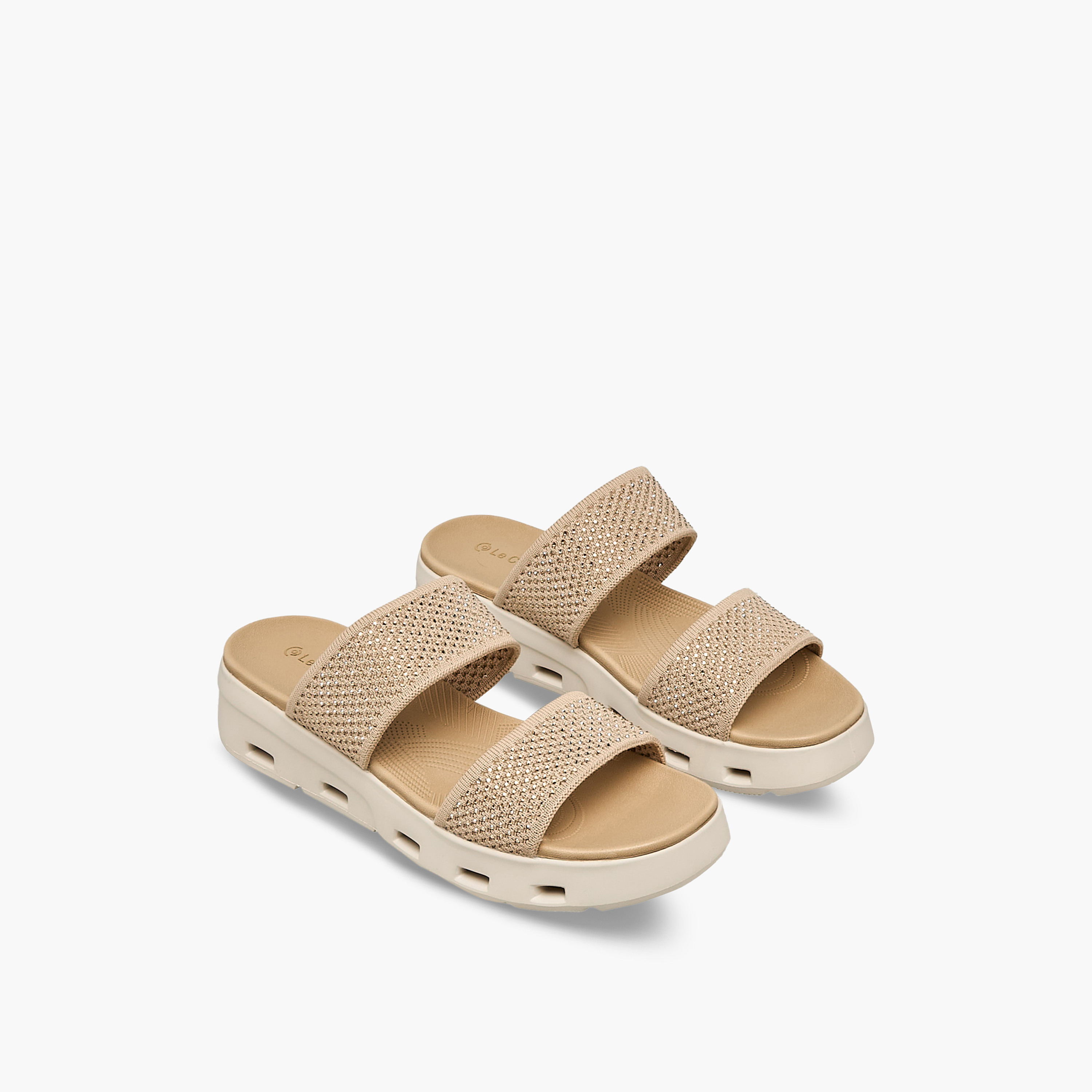 صندل فلاي نايت مزين للنساء من لو كونفورت-women-shoes-sandals-heeled-image-1