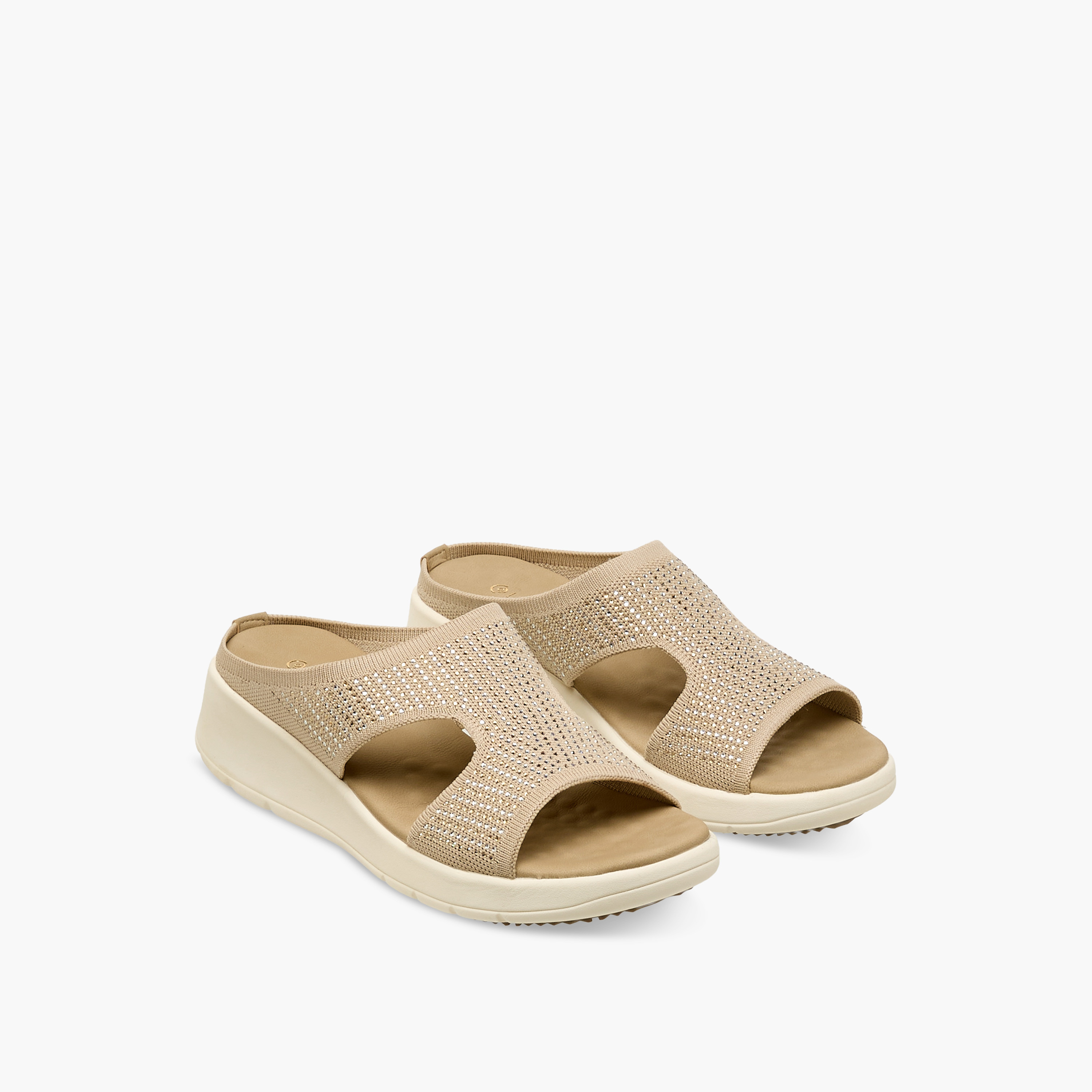 صندل فلاي نت سهل الارتداء بكعب ويدج للنساء من لو كونفورت-women-shoes-sandals-heeled-image-1