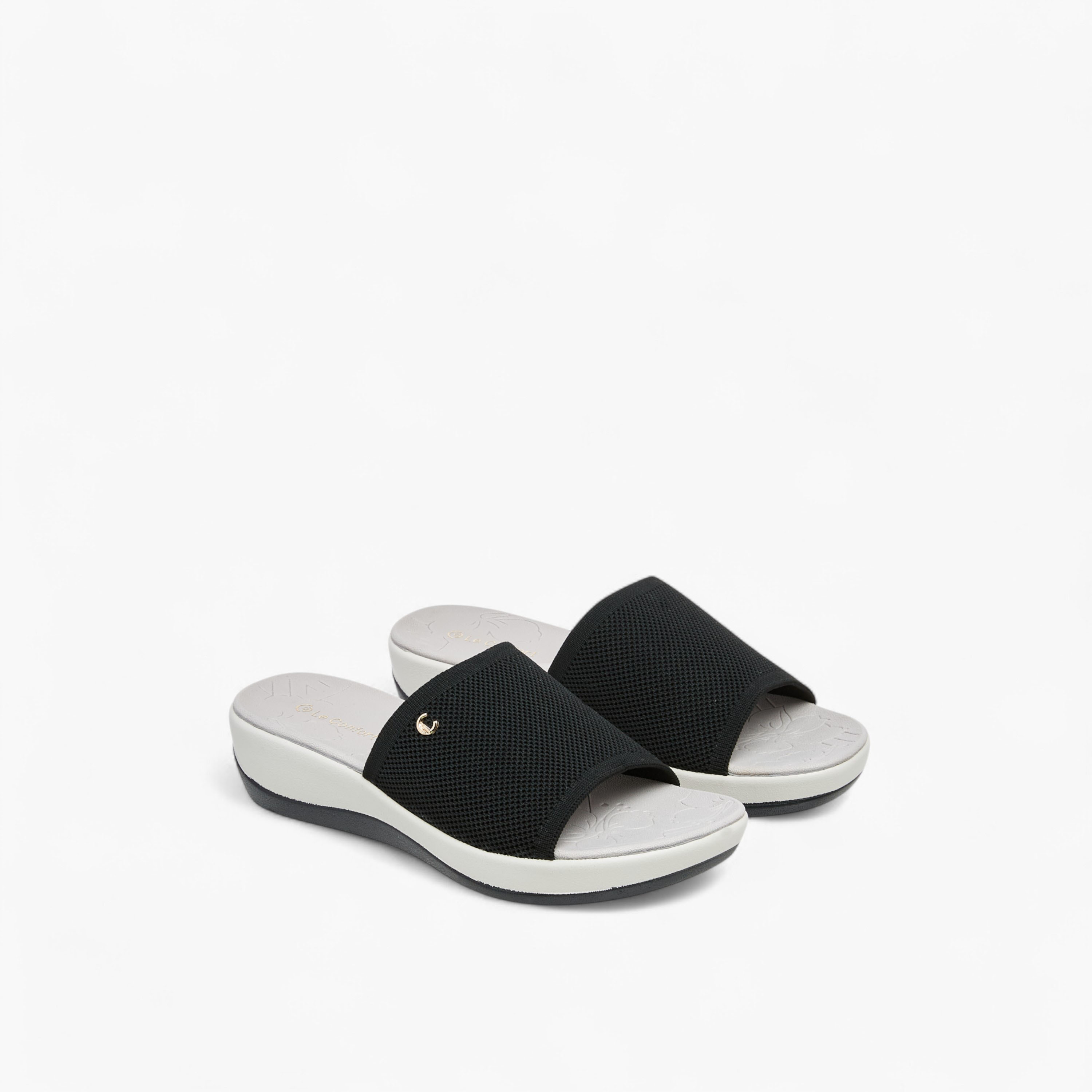 صندل مريح سهل الارتداء فلاي نيت من لو كونفورت-women-shoes-sandals-heeled-image-1