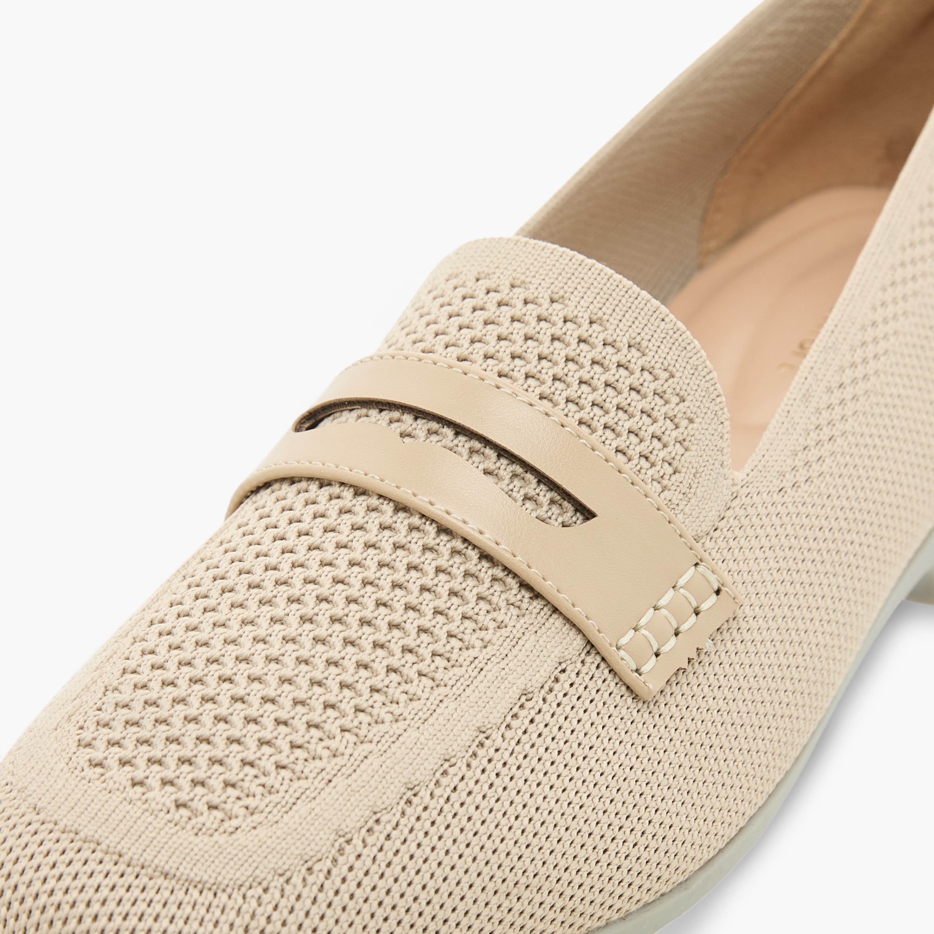 حذاء لوفر سهل الارتداء فلاينيت بارز الملمس بكعب عريض من لو كونفورت-women-shoes-loafersandmoccasins-image-4