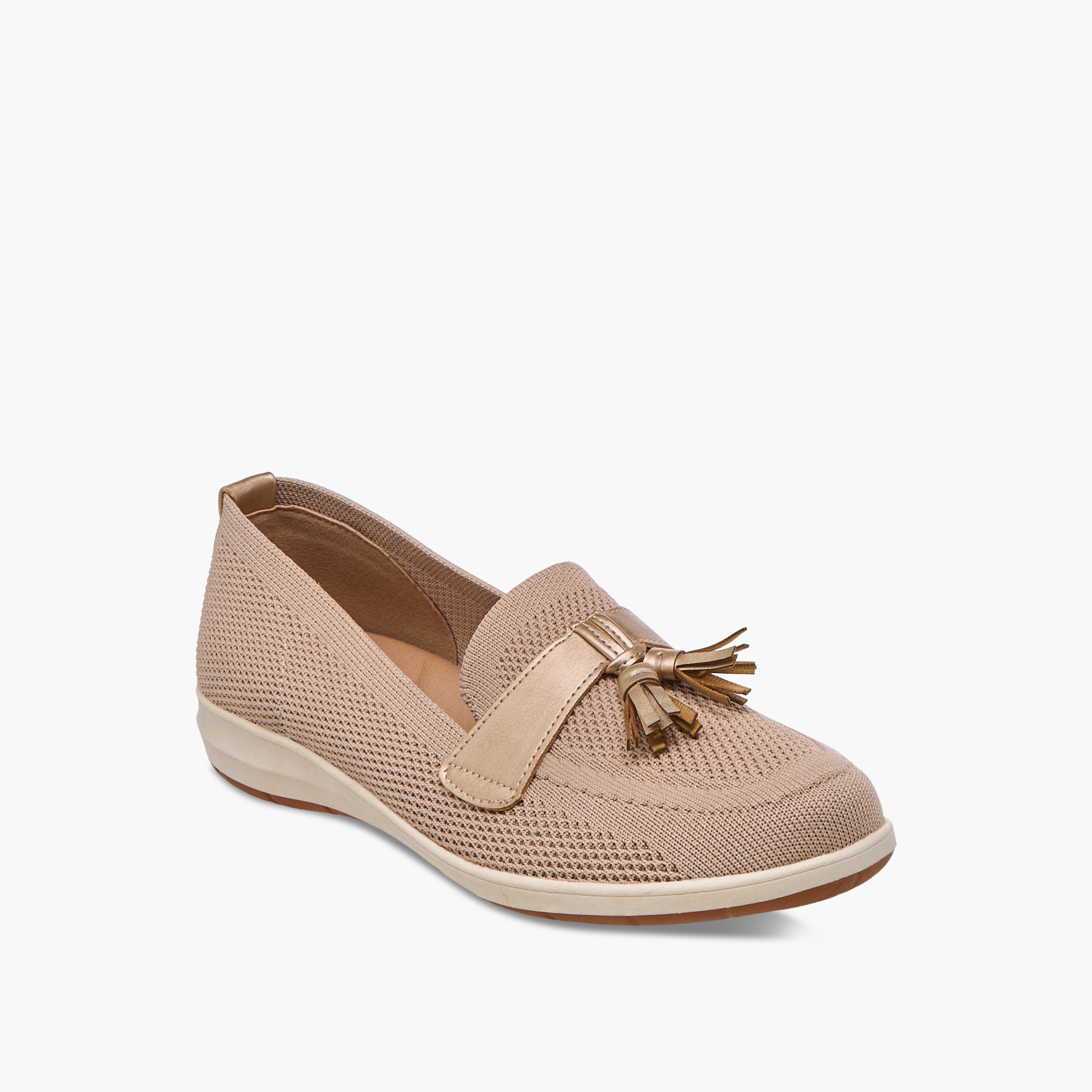 لوفر سهل الارتداء بتفاصيل شراشيب من فلورا بيلا-women-shoes-loafersandmoccasins-image-2