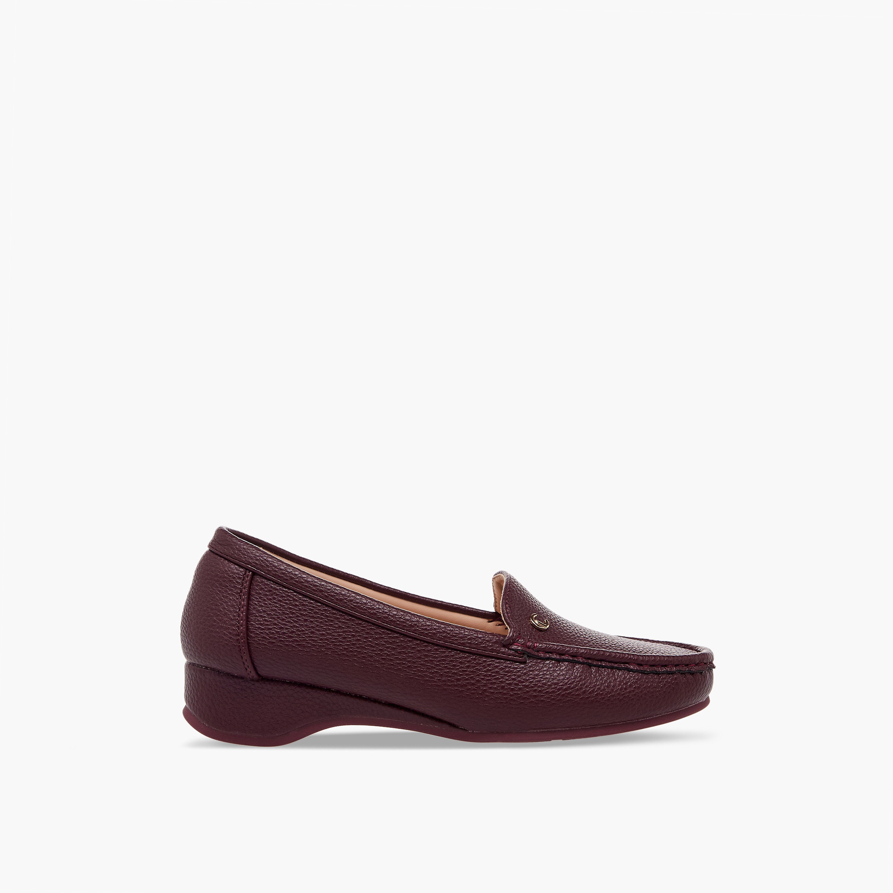 حذاء لوفر بارز الملمس بكعب ويدج للنساء من لو كونفورت-women-shoes-loafersandmoccasins-image-3