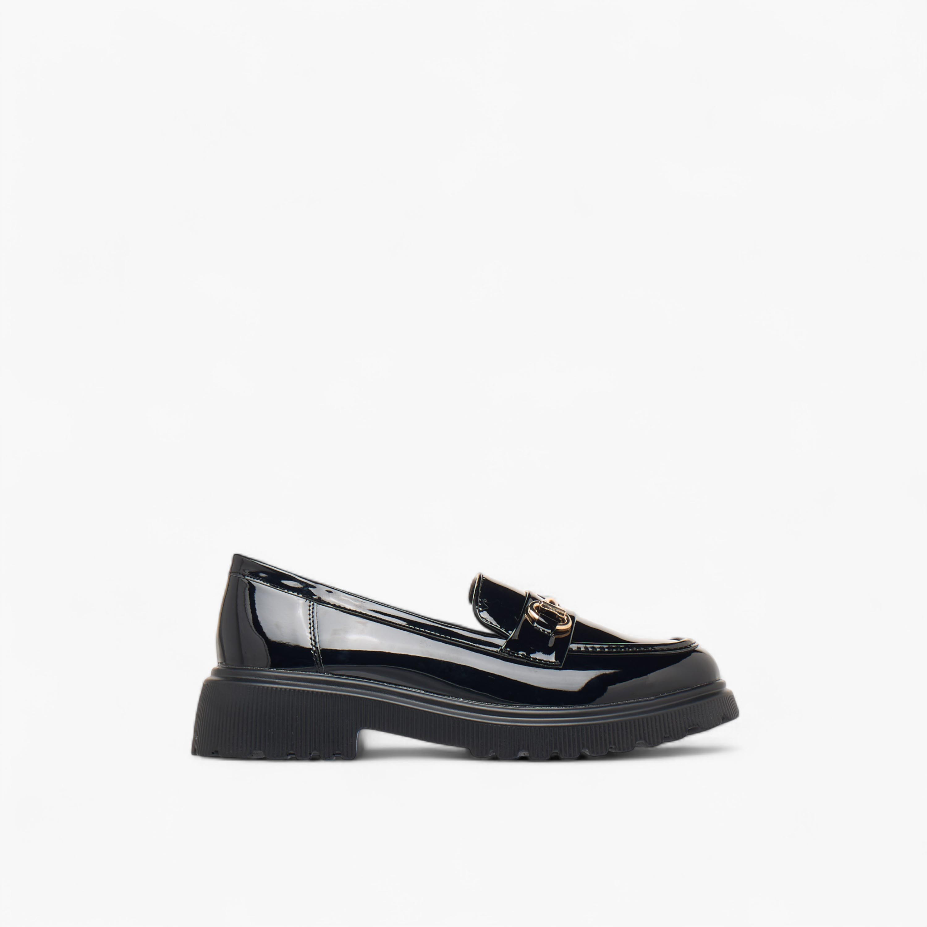 حذاء سهل الارتداء بزينة معدنية للنساء من سيليست-women-shoes-loafersandmoccasins-image-3