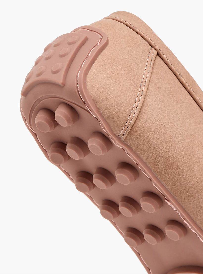 حذاء سهل الارتداء للنساء من لو كونفورت-women-shoes-loafersandmoccasins-image-8