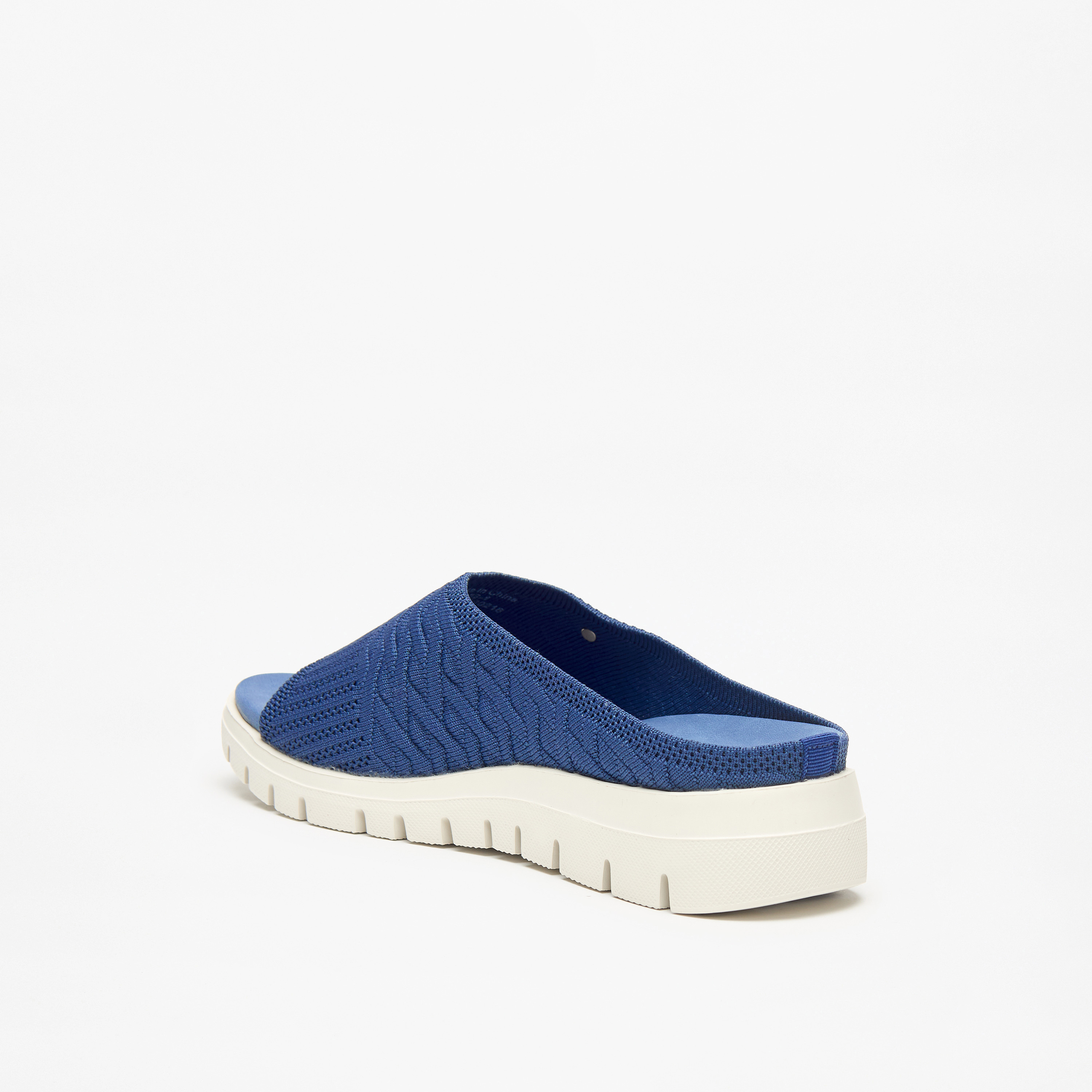 صندل سهل الارتداء بارز الملمس بكعب فلاتفورم من لو كونفورت-women-shoes-flats-sandals-image-2