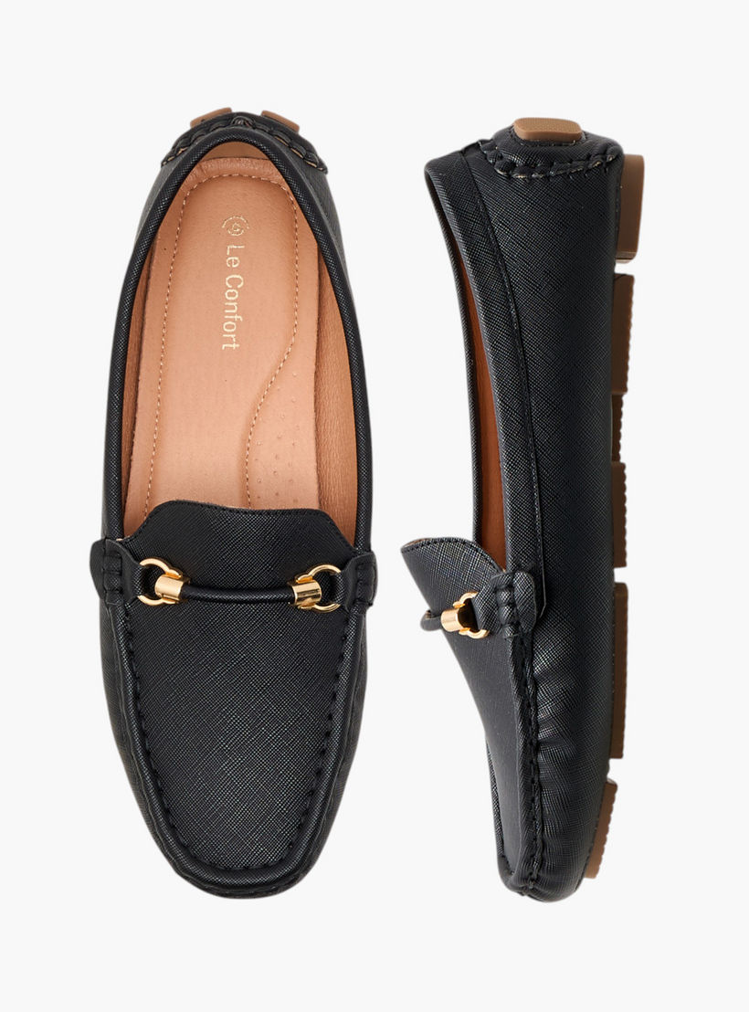 حذاء سهل الارتداء مريح بارز الملمس بتفاصيل معدنية من لو كونفورت-women-shoes-flats-loafers-image-1