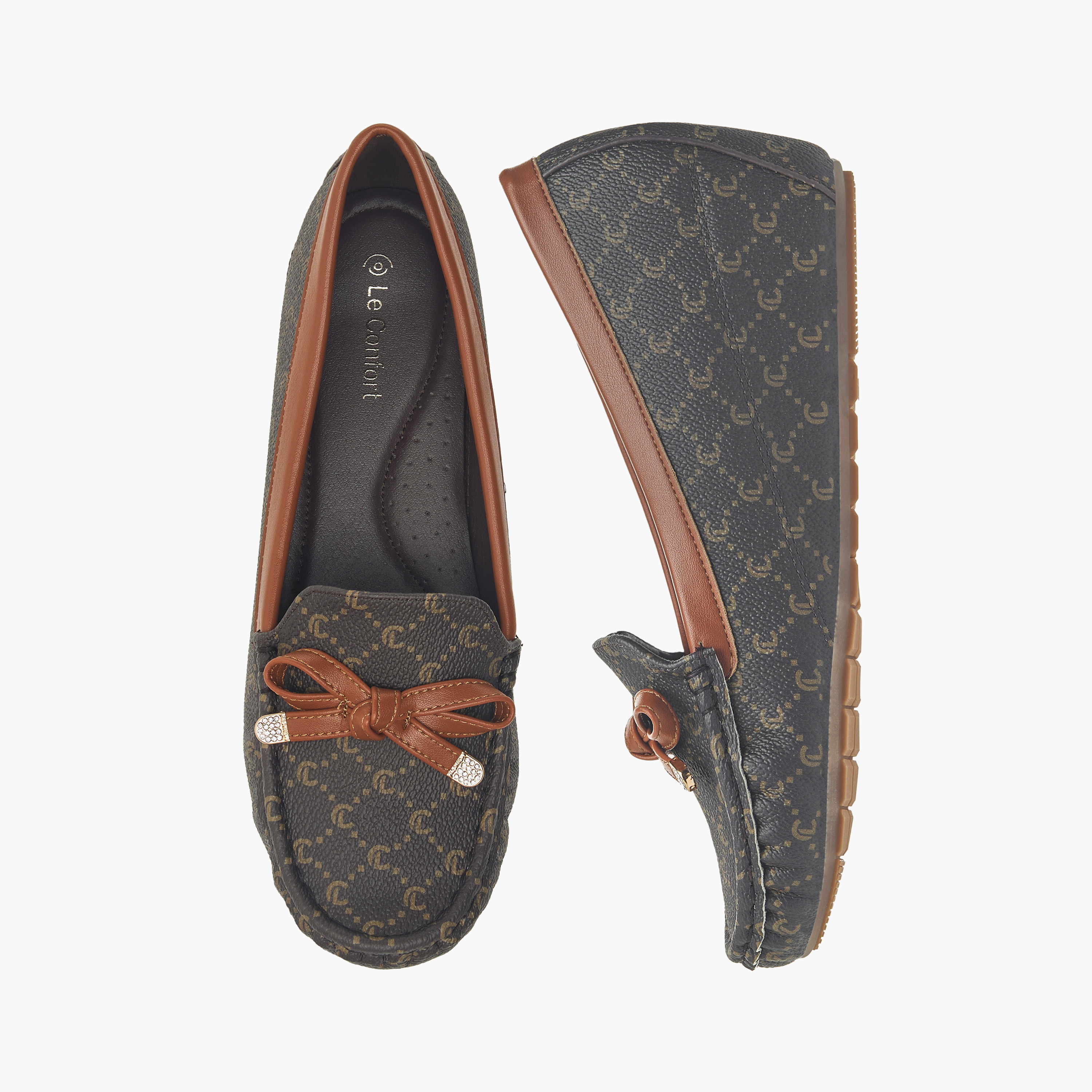 حذاء سهل الارتداء بزينة فيونكة وكعب ويدج من لو كونفورت-women-shoes-loafersandmoccasins-image-1