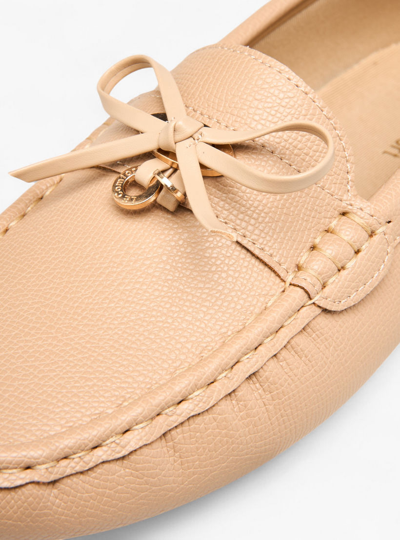 حذاء موكاسين بزينة فيونكة من لو كونفورت-women-shoes-flats-moccasins-image-4