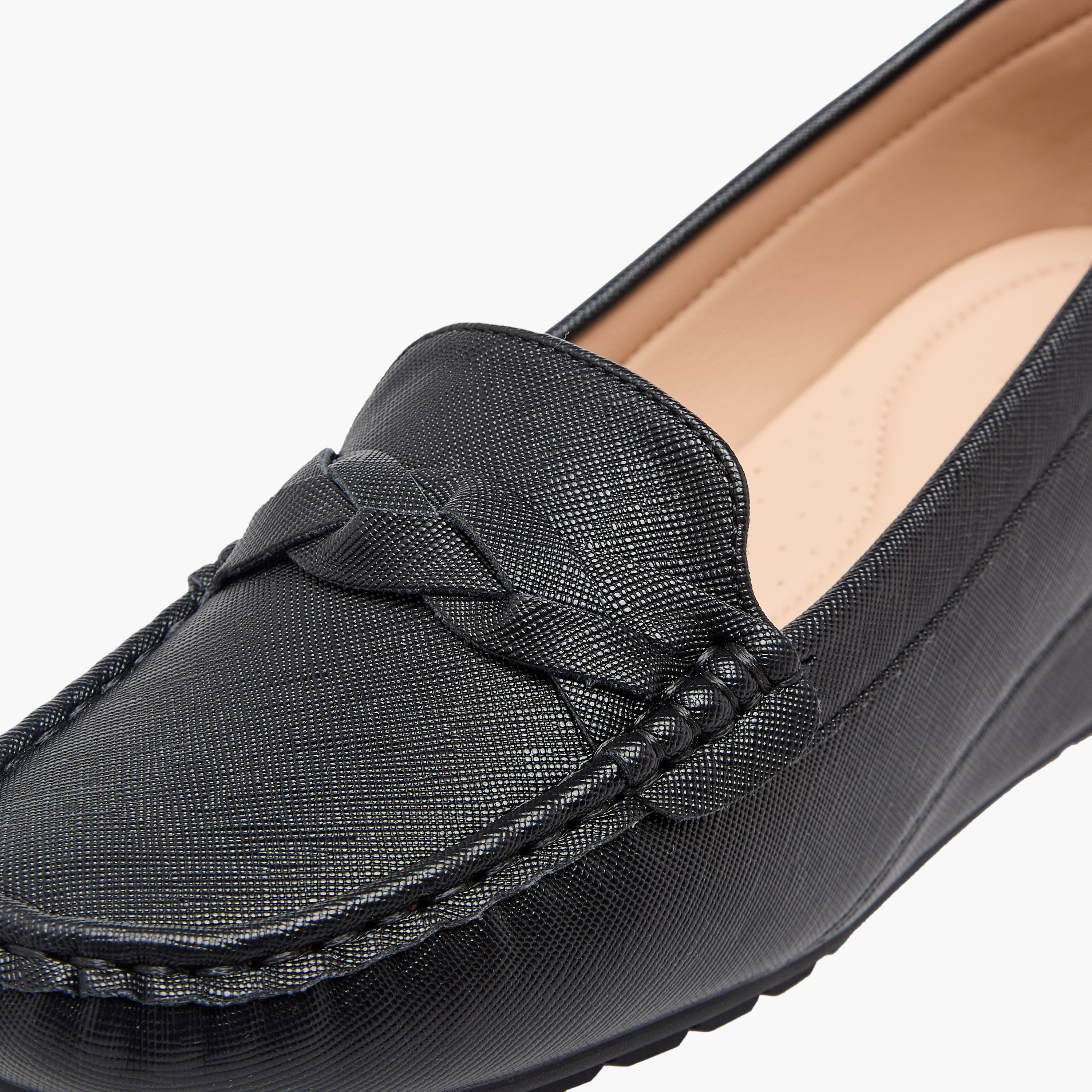 حذاء سهل الارتداء بكعب ويدج للنساء من فلورا بيلا-women-shoes-heels-image-7