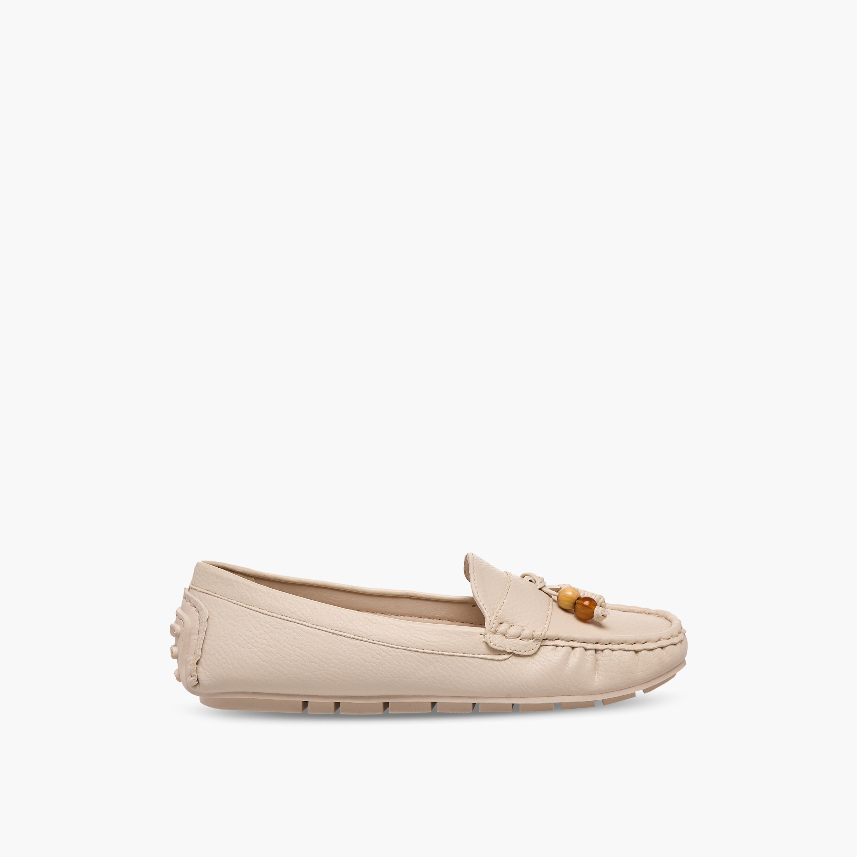 حذاء سهل الارتداء للنساء من لو كونفورت-women-shoes-loafersandmoccasins-image-3