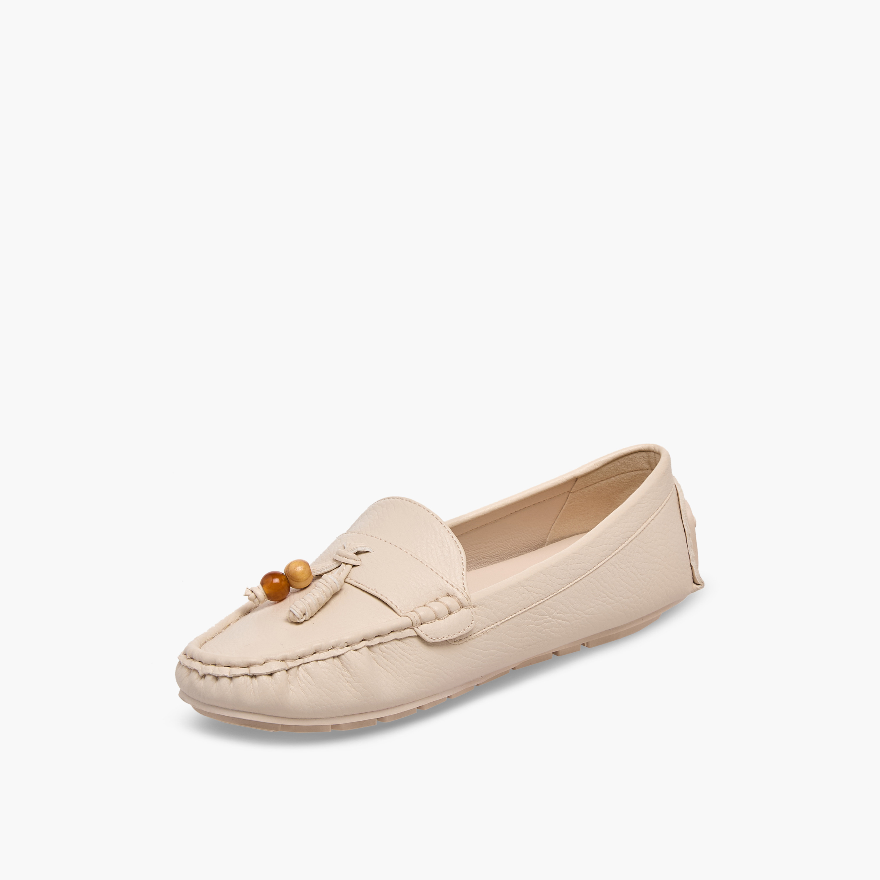 حذاء سهل الارتداء للنساء من لو كونفورت-women-shoes-loafersandmoccasins-image-4